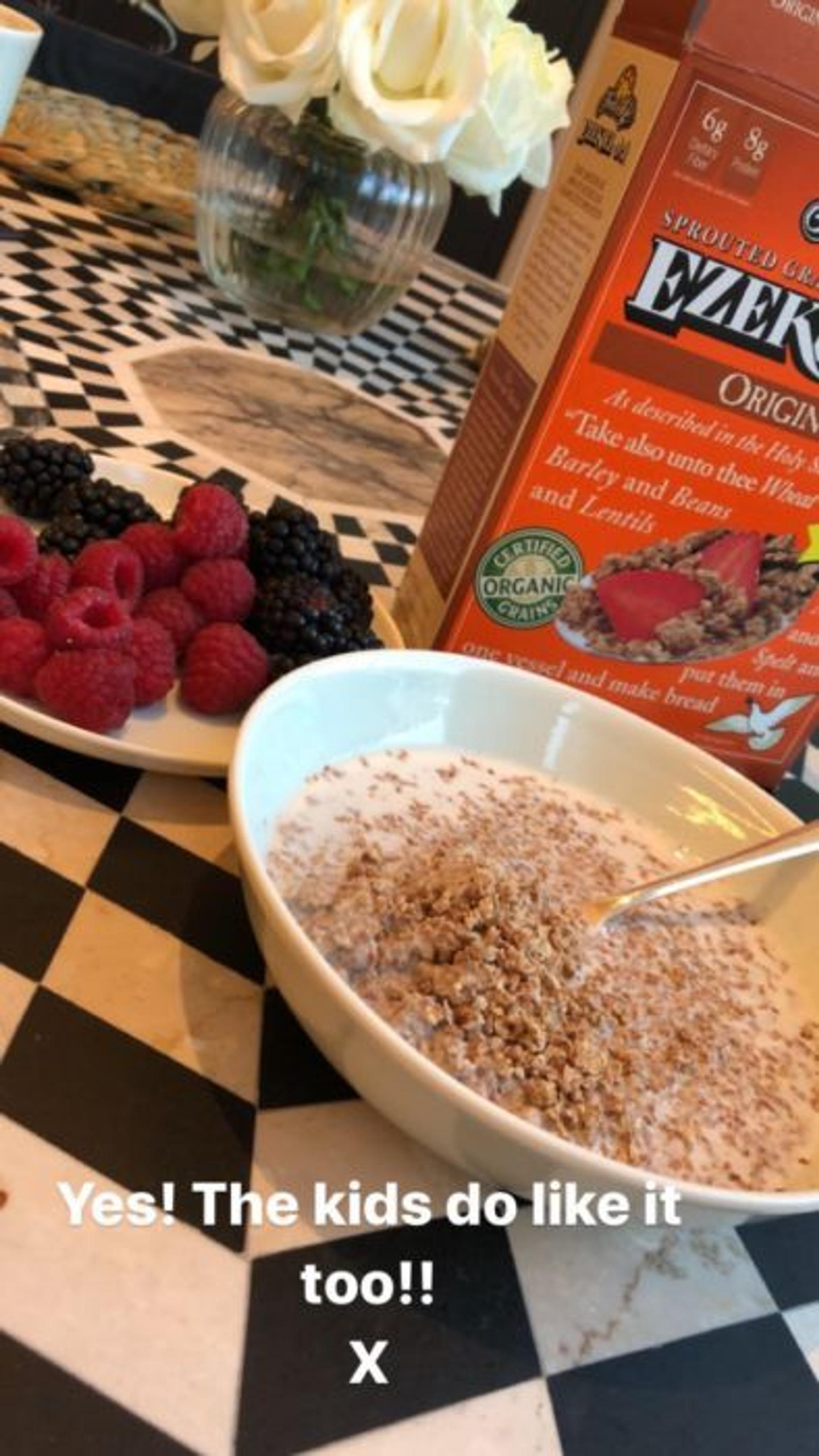 Фото © @victoriabeckham