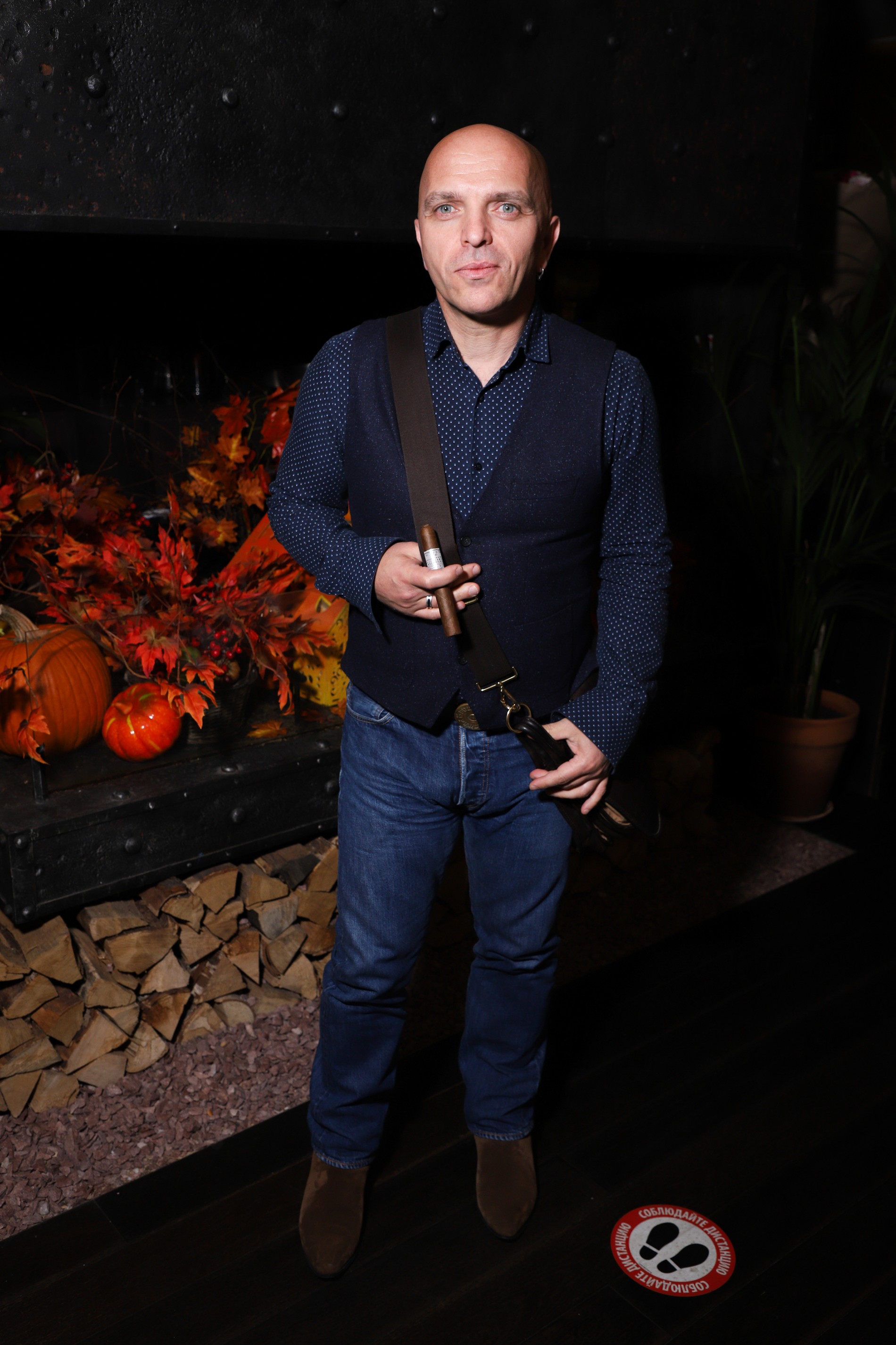 Александр Шоуа