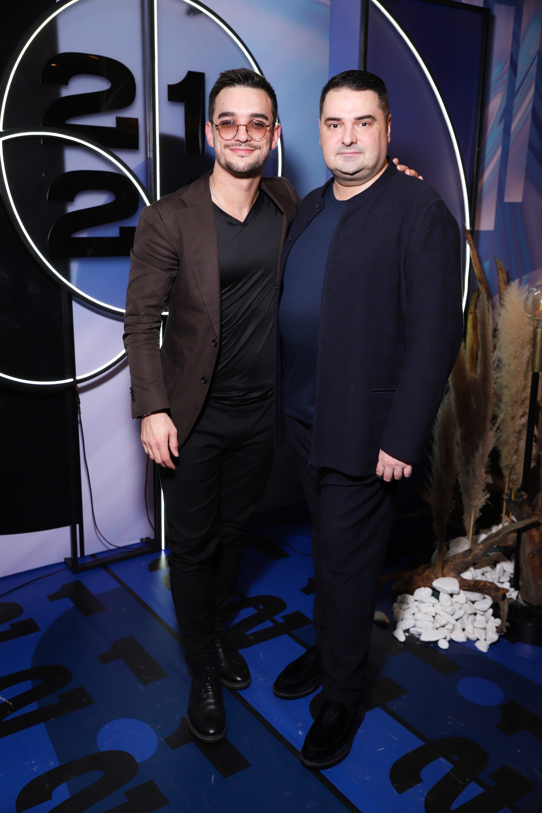 Ведущий мероприятия Константин Тарасюк и Артем Сорокин