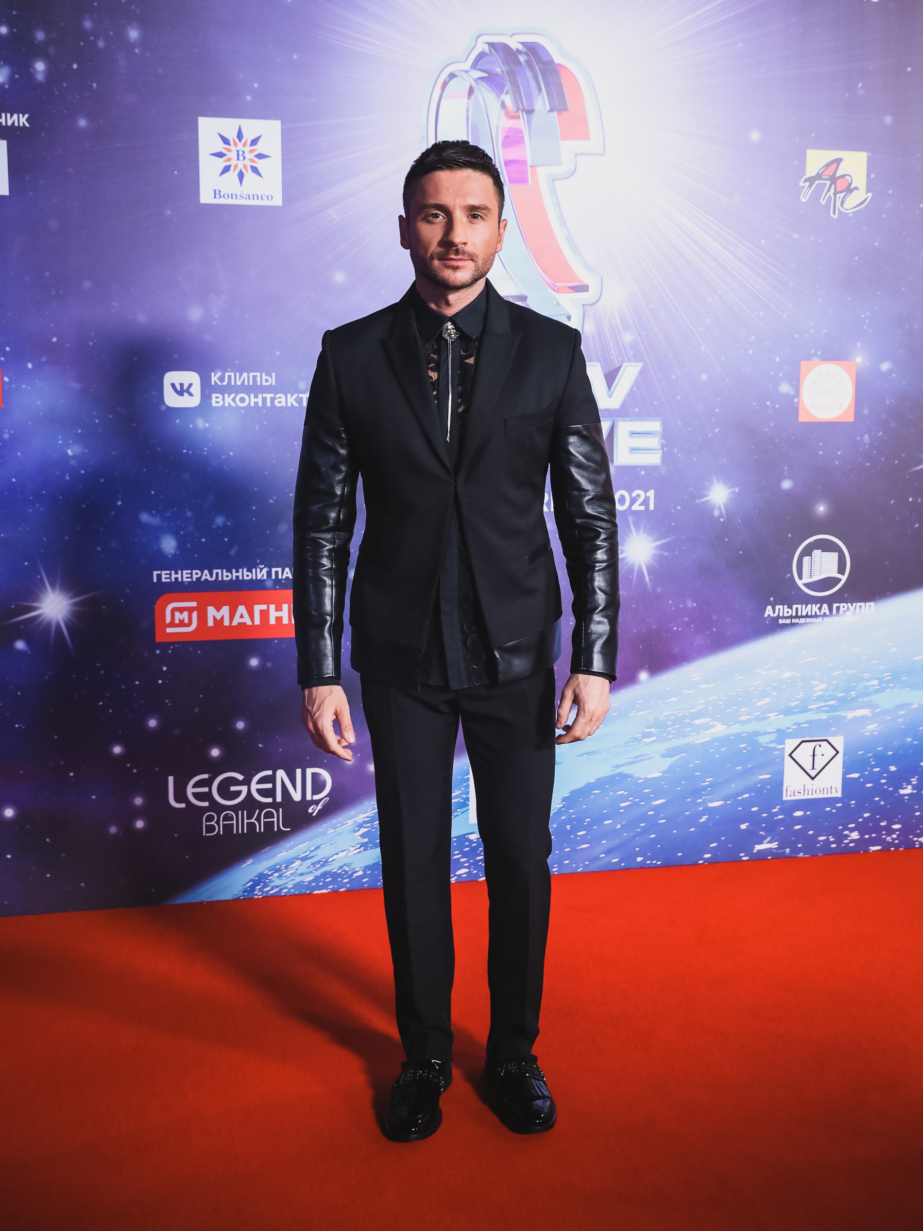 Сергей Лазарев