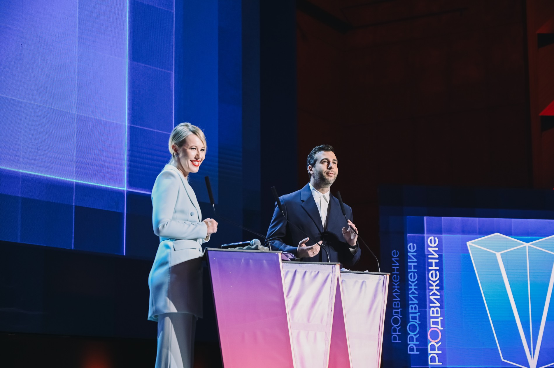 Ксения Собчак и Иван Ургант
Фото © Super.ru