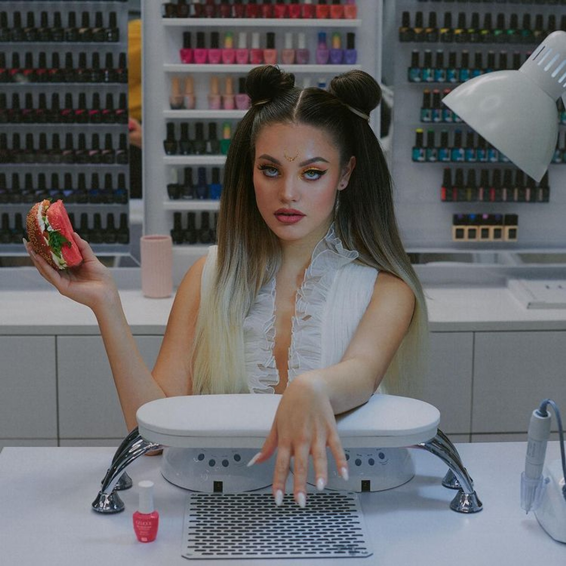 Фото: Инстаграм (запрещен на территории РФ) @influesii