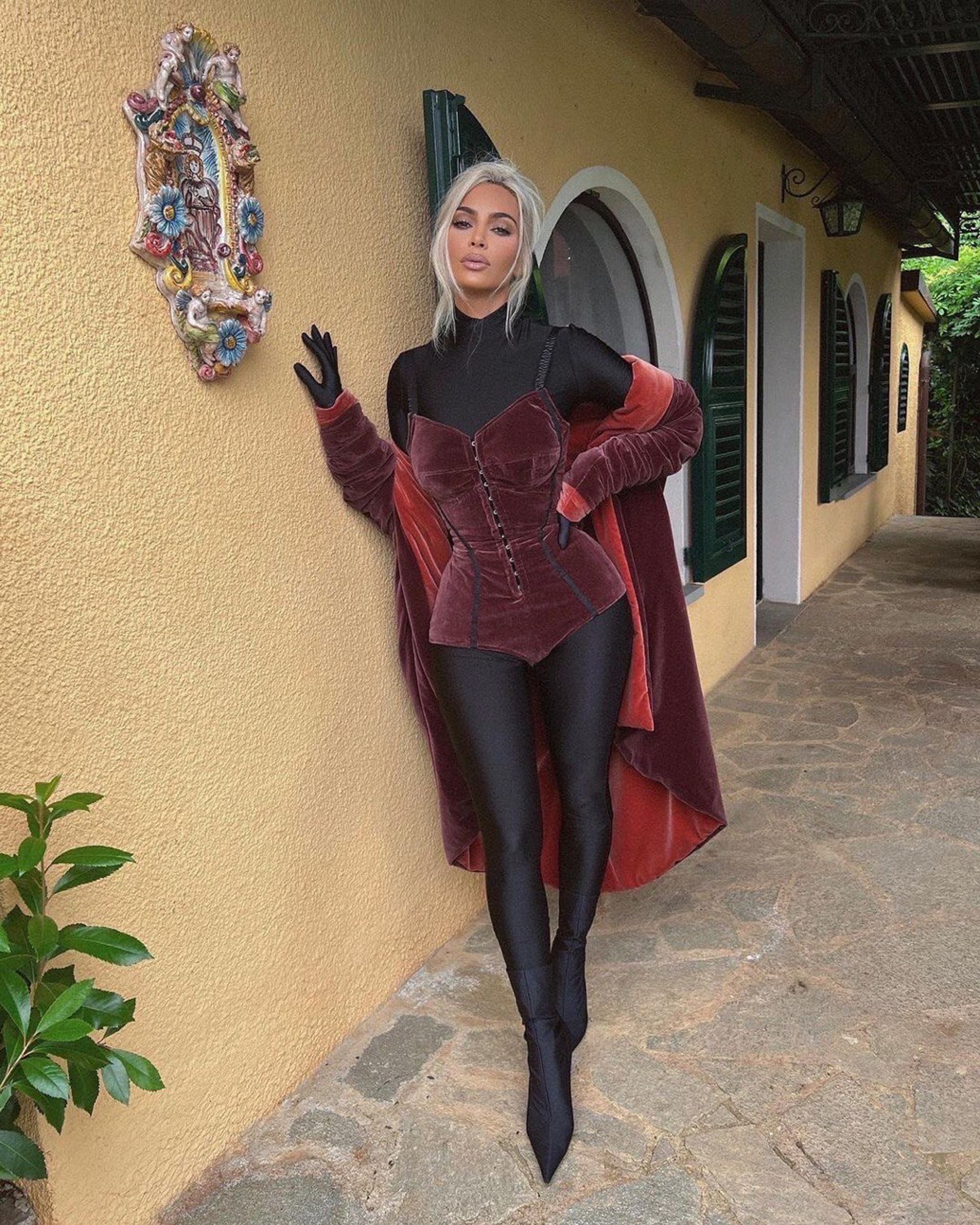 Instagram.com (запрещен в РФ) / kimkardashian