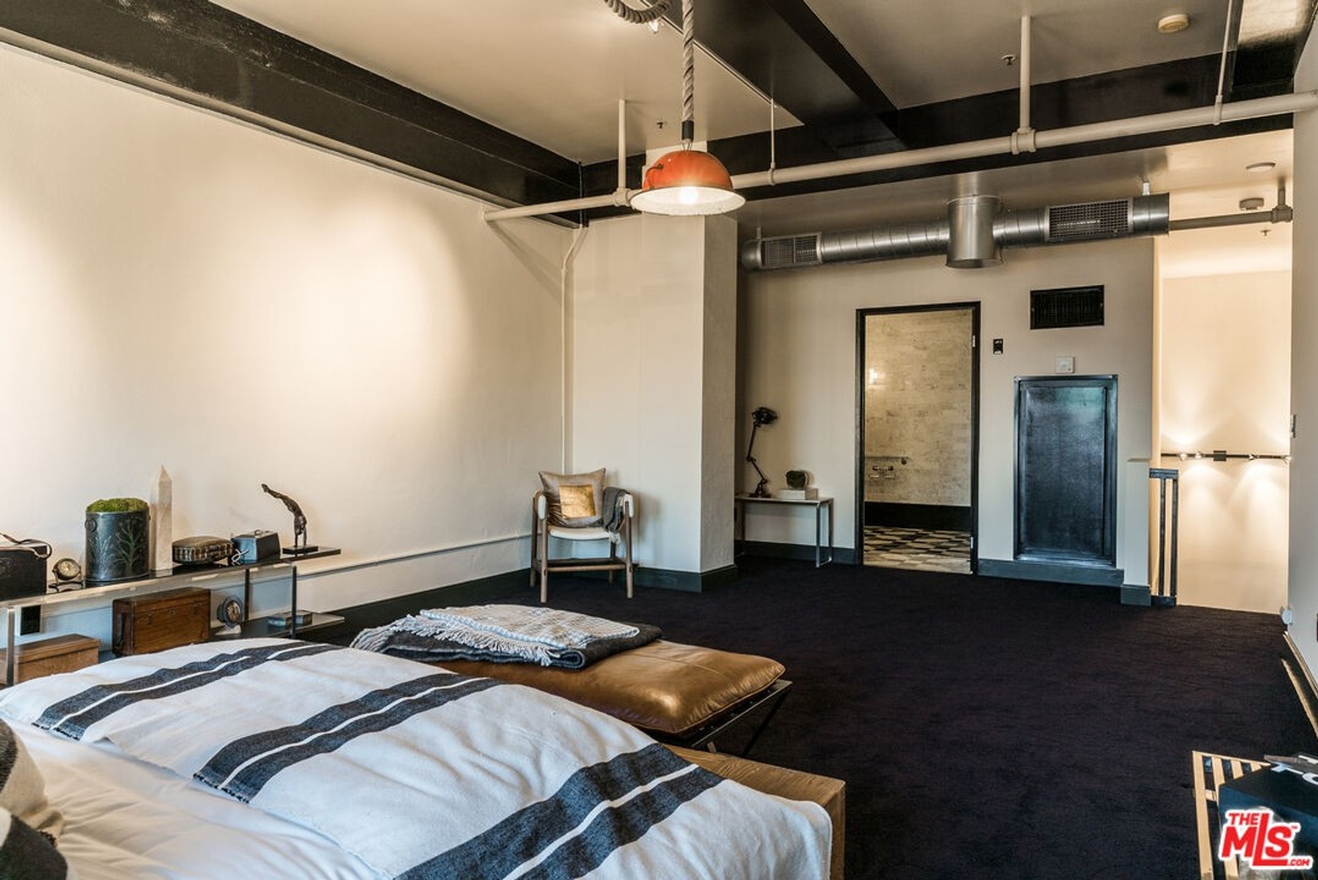 Фото: Douglas Elliman Realty