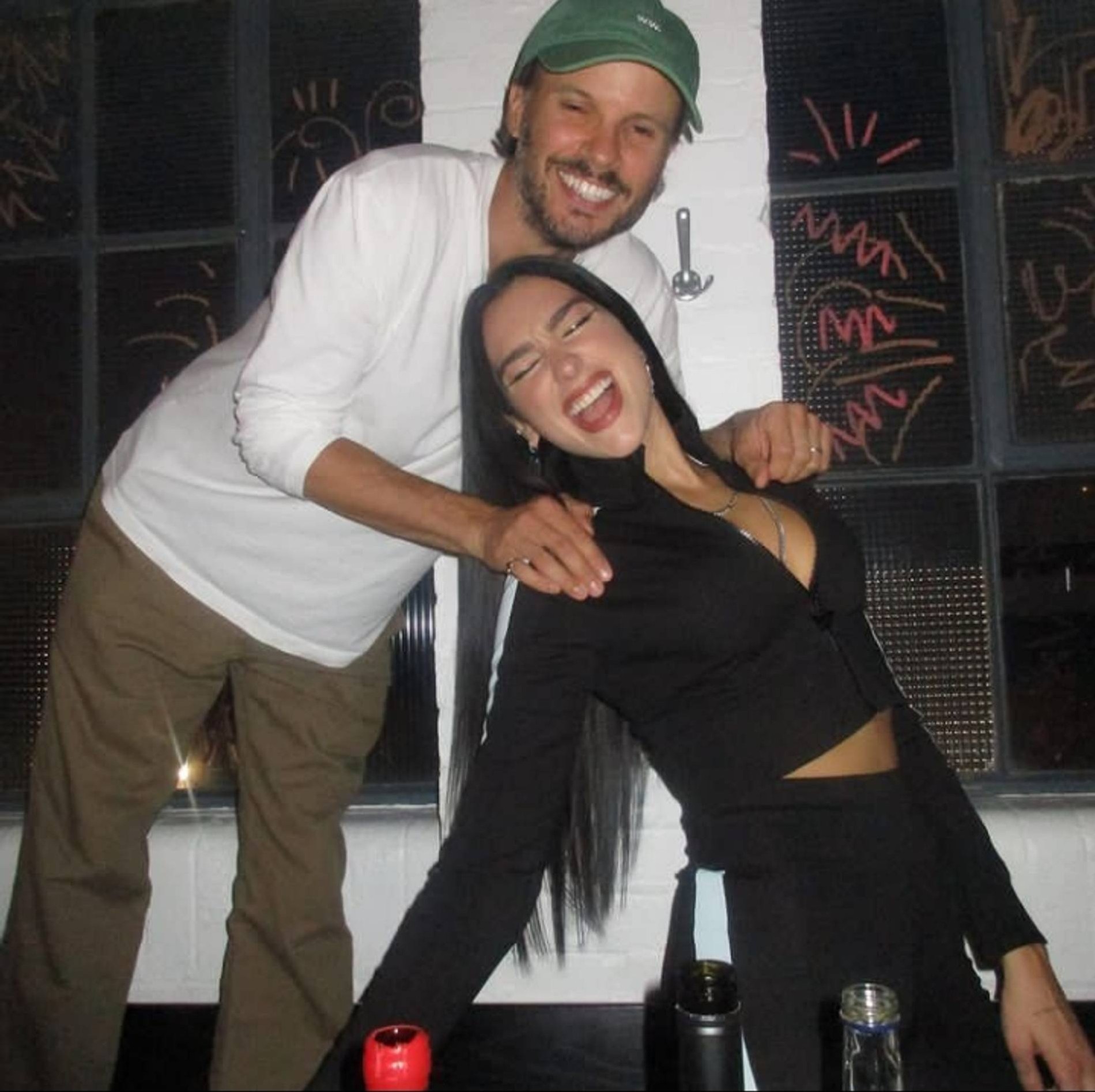 Фото: Instagram @dualipa