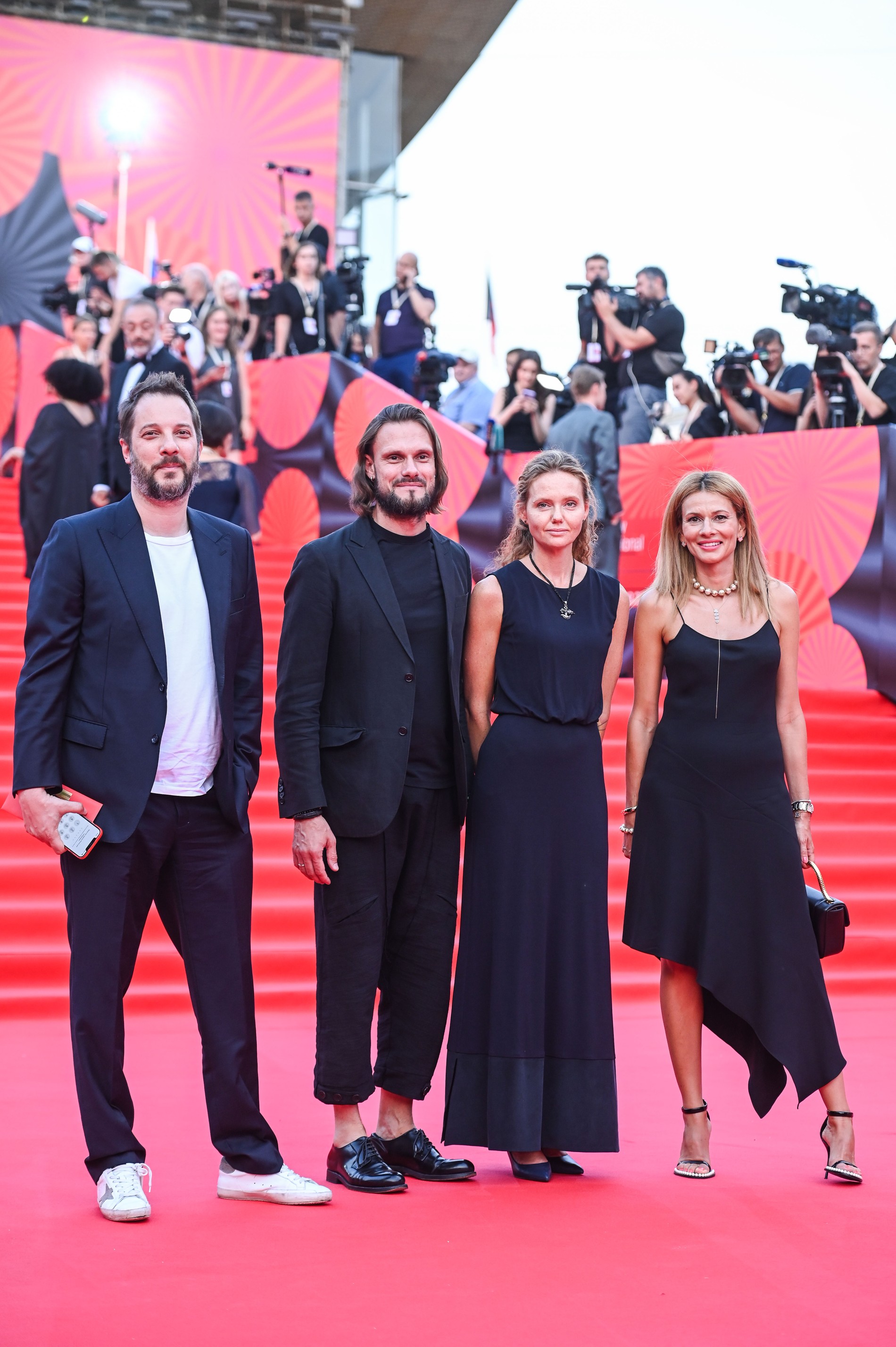 Александр Цыпкин и другие.