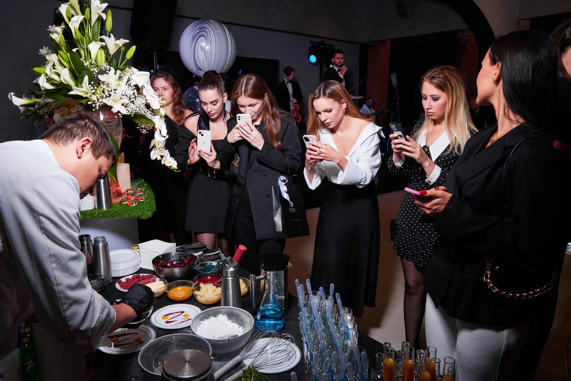 Гости вечера