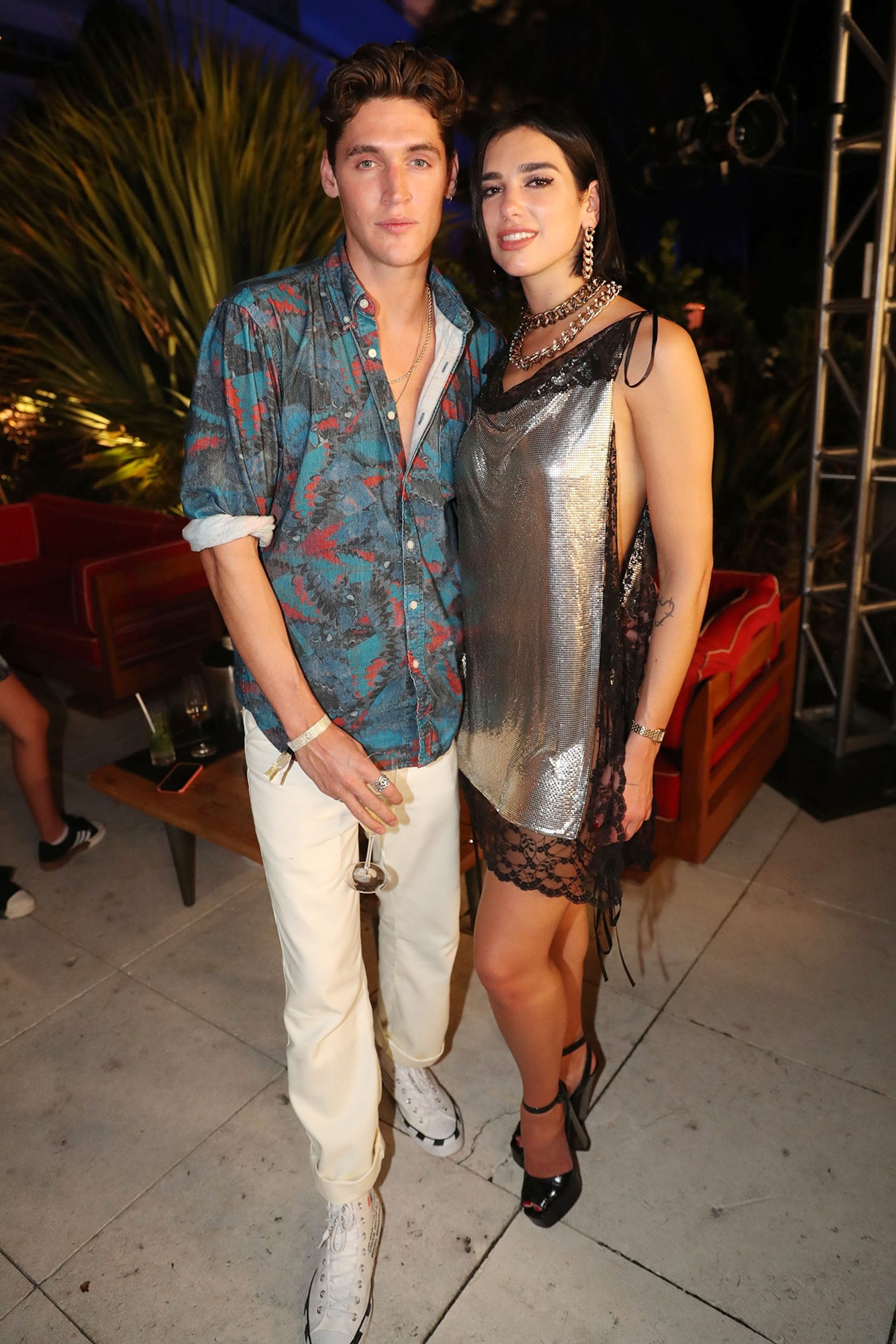 Исаак Кэрью и Дуа Липа Фото: Getty