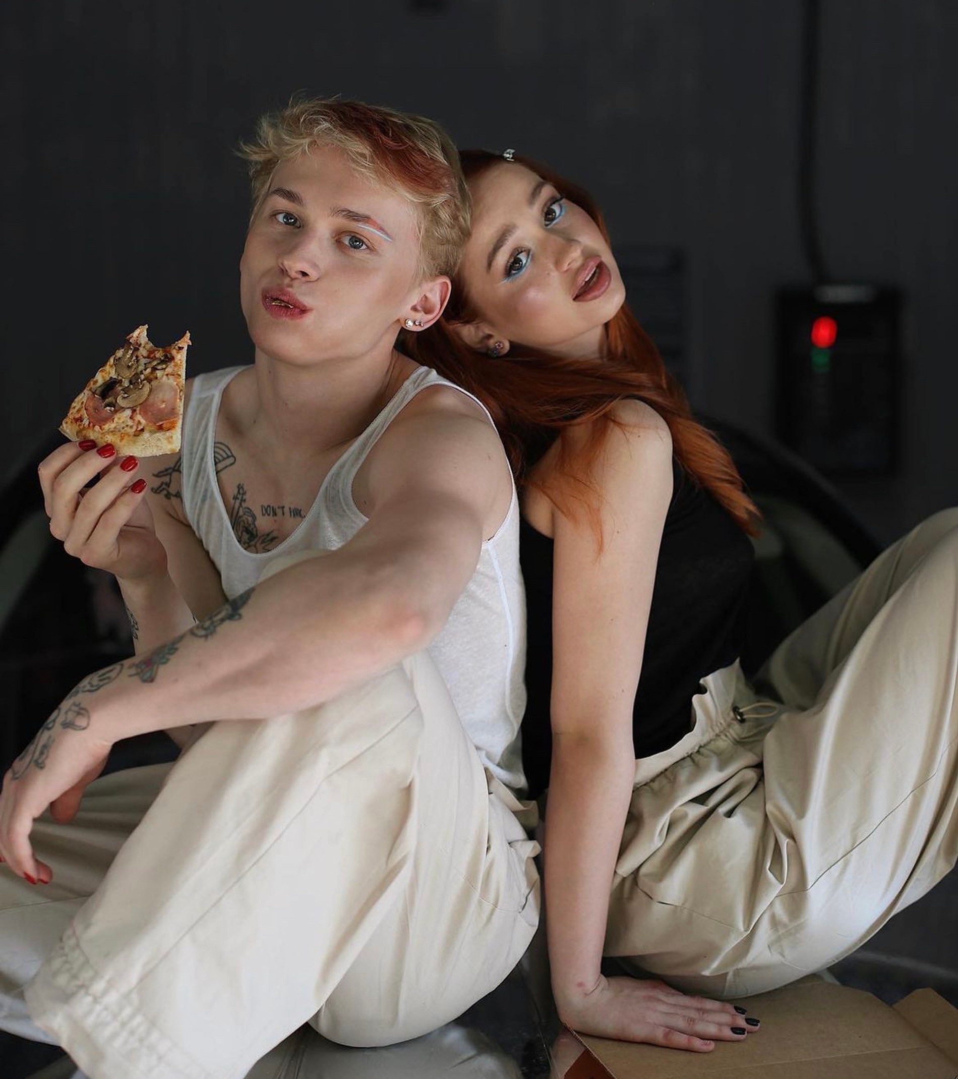 Даня Милохин с бывшей девушкой Катей
Фото: Инстаграм (запрещен в РФ) Айм Катюша