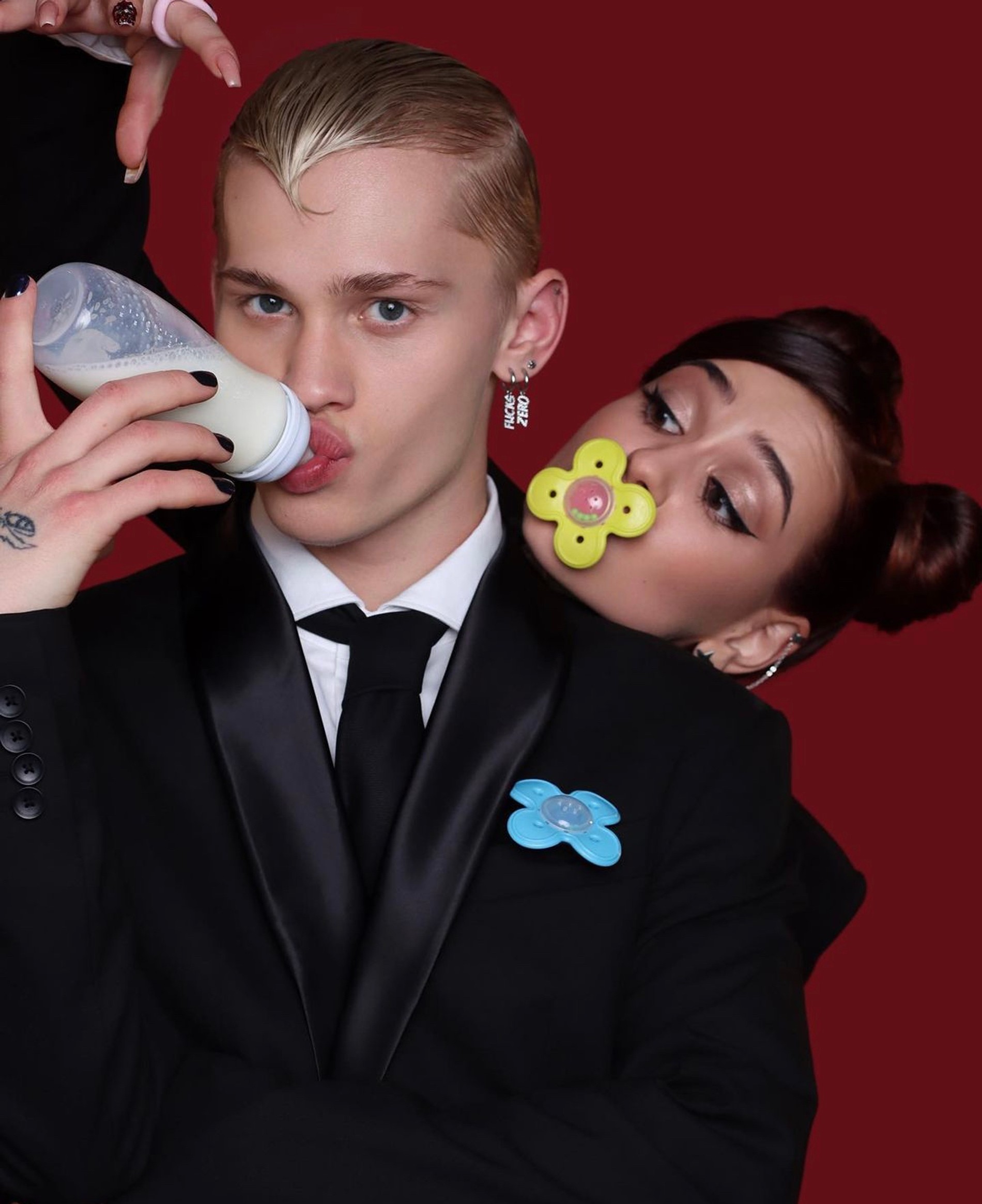 Даня Милохин с бывшей девушкой Катей
Фото: Инстаграм (запрещен в РФ) Айм Катюша