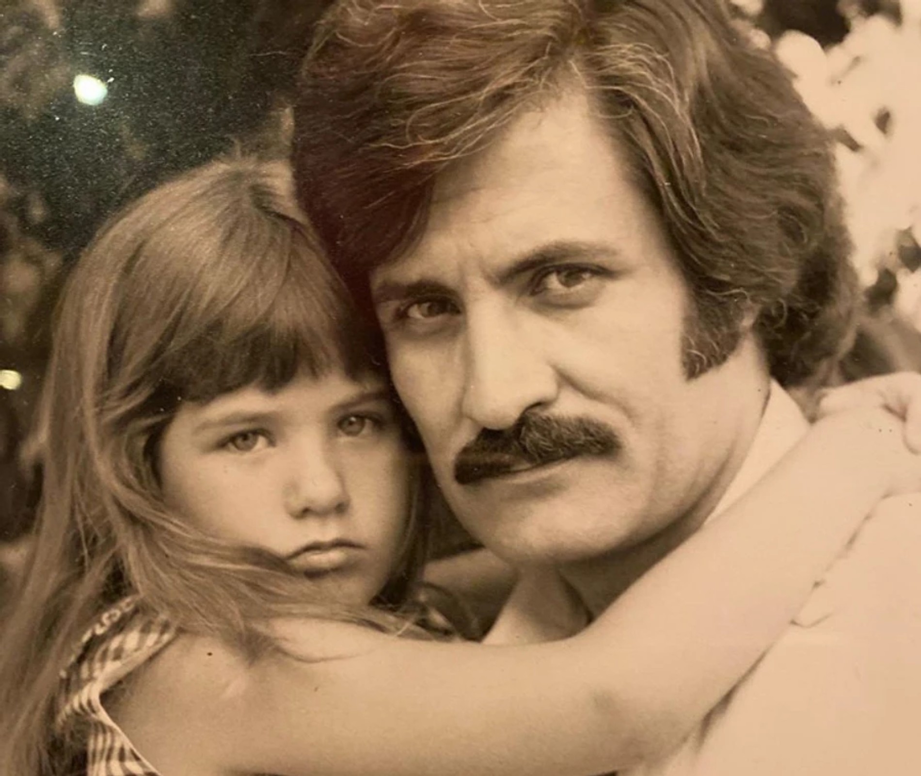 Дженнифер Энистон с отцом
Фото: Инстаграм* Дженнифер Энистон