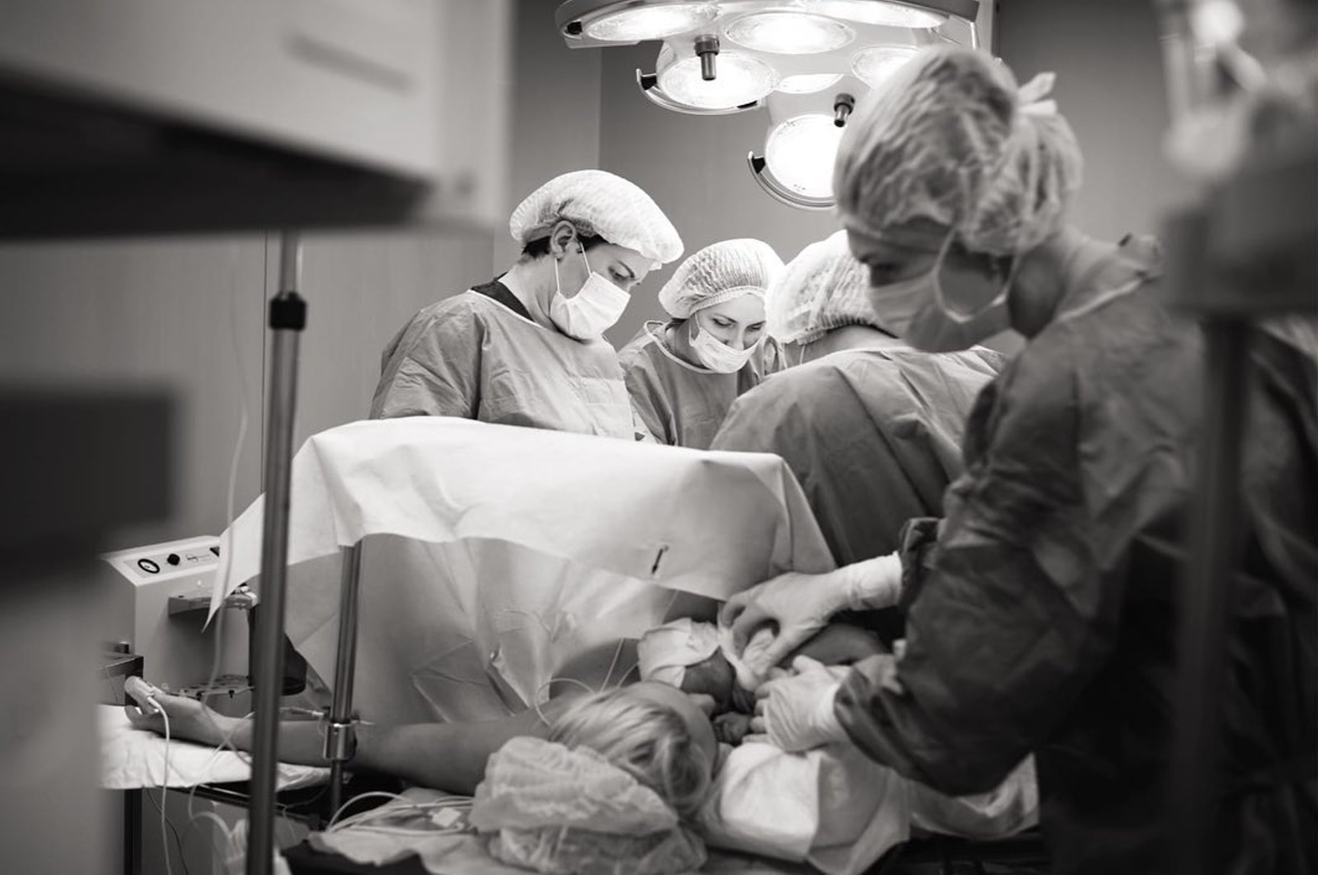 Ранее Катя уже делилась съемкой родов
Фото: Инстаграм (запрещен в РФ)