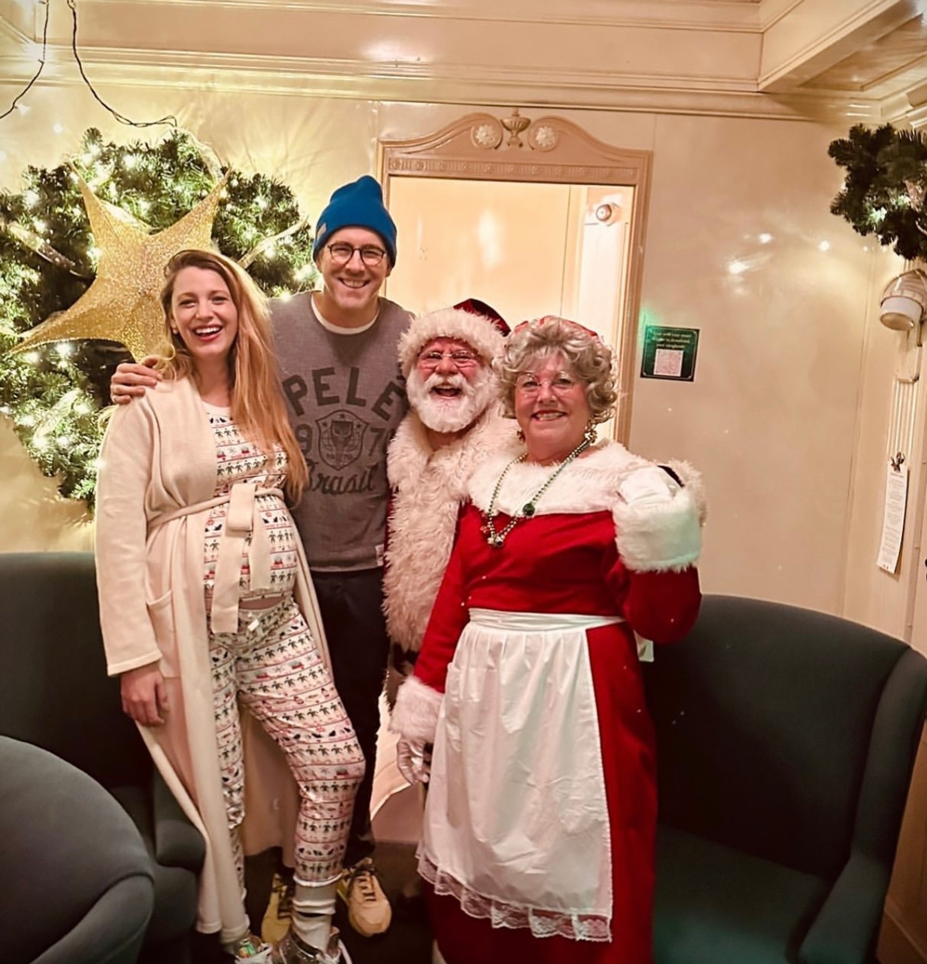 Райан Рейнольдс и Блейк Лайвли
Фото: Инстаграм (запрещен в РФ)