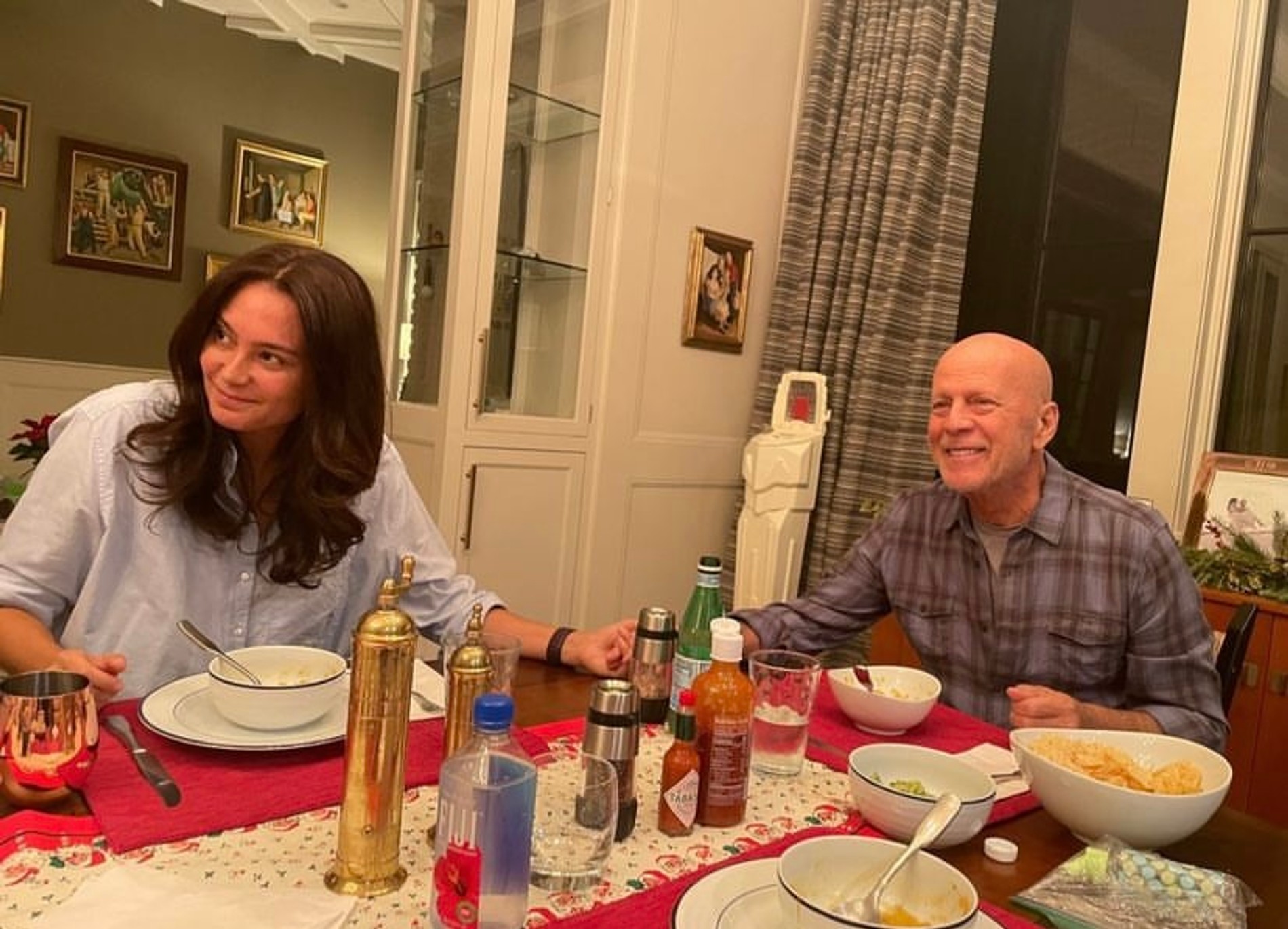 Брюс Уиллис с семьей
Фото: «Инстаграм» (запрещен в РФ)