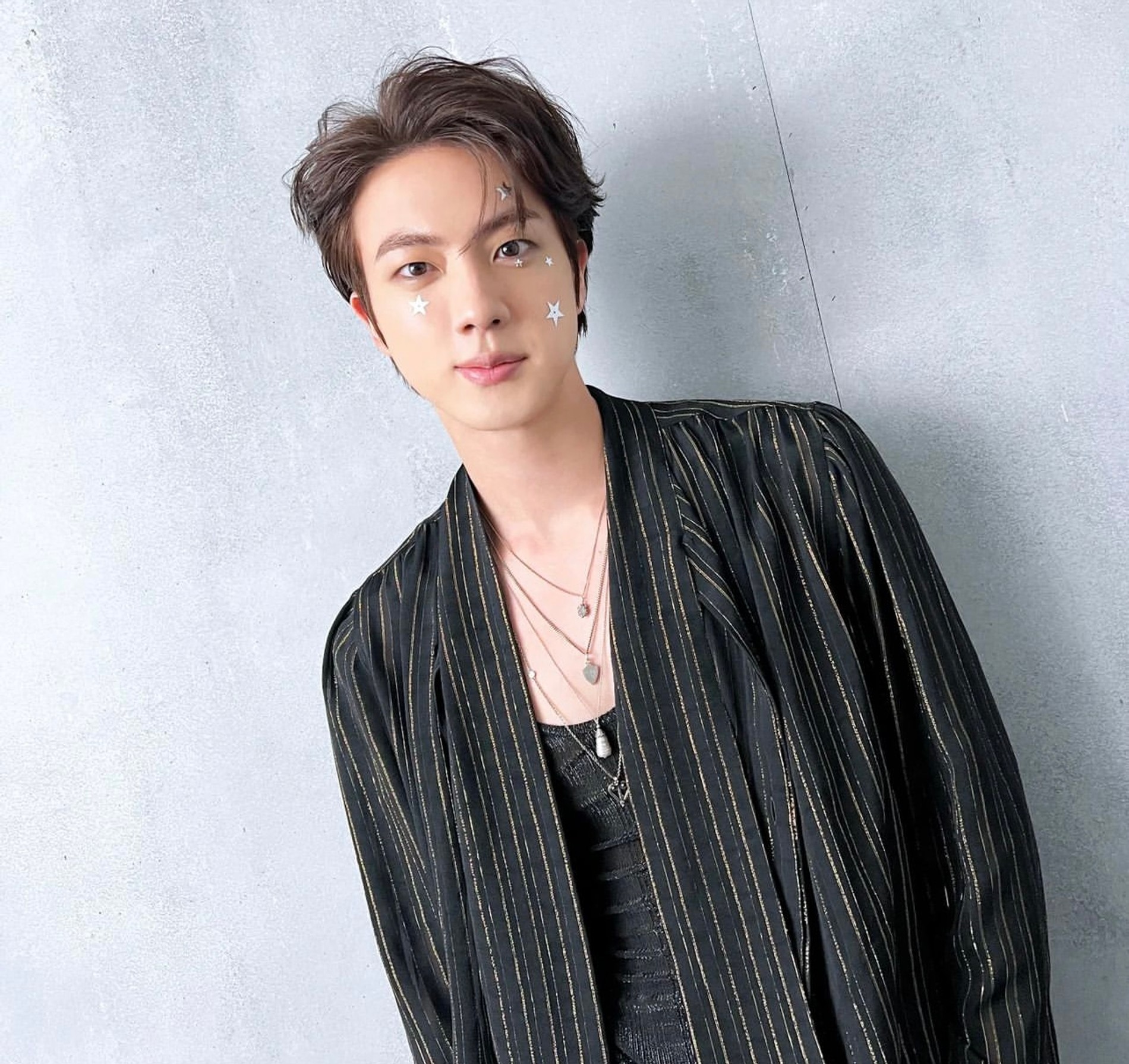 Джин (Ким Сокчин)
Фото: Инстаграм (запрещен в РФ)