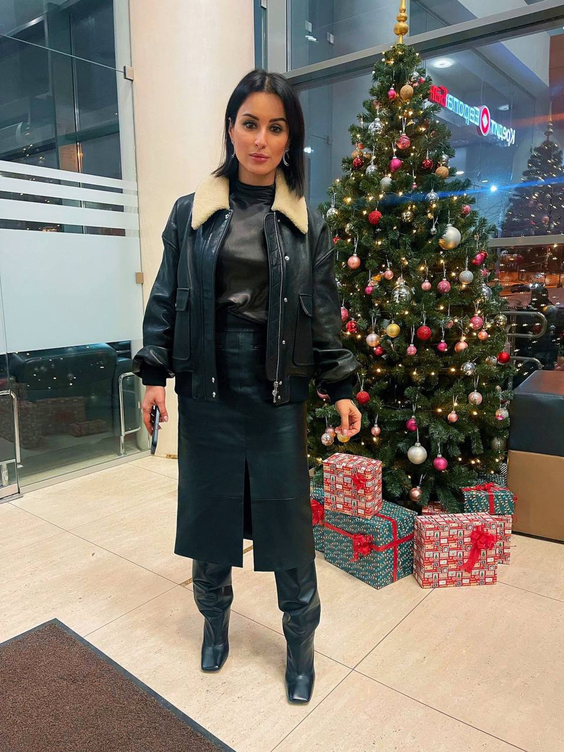 Тина Канделаки в образе, который высмеяла Ксения Собчак
Фото: Telegram-канал Aleko