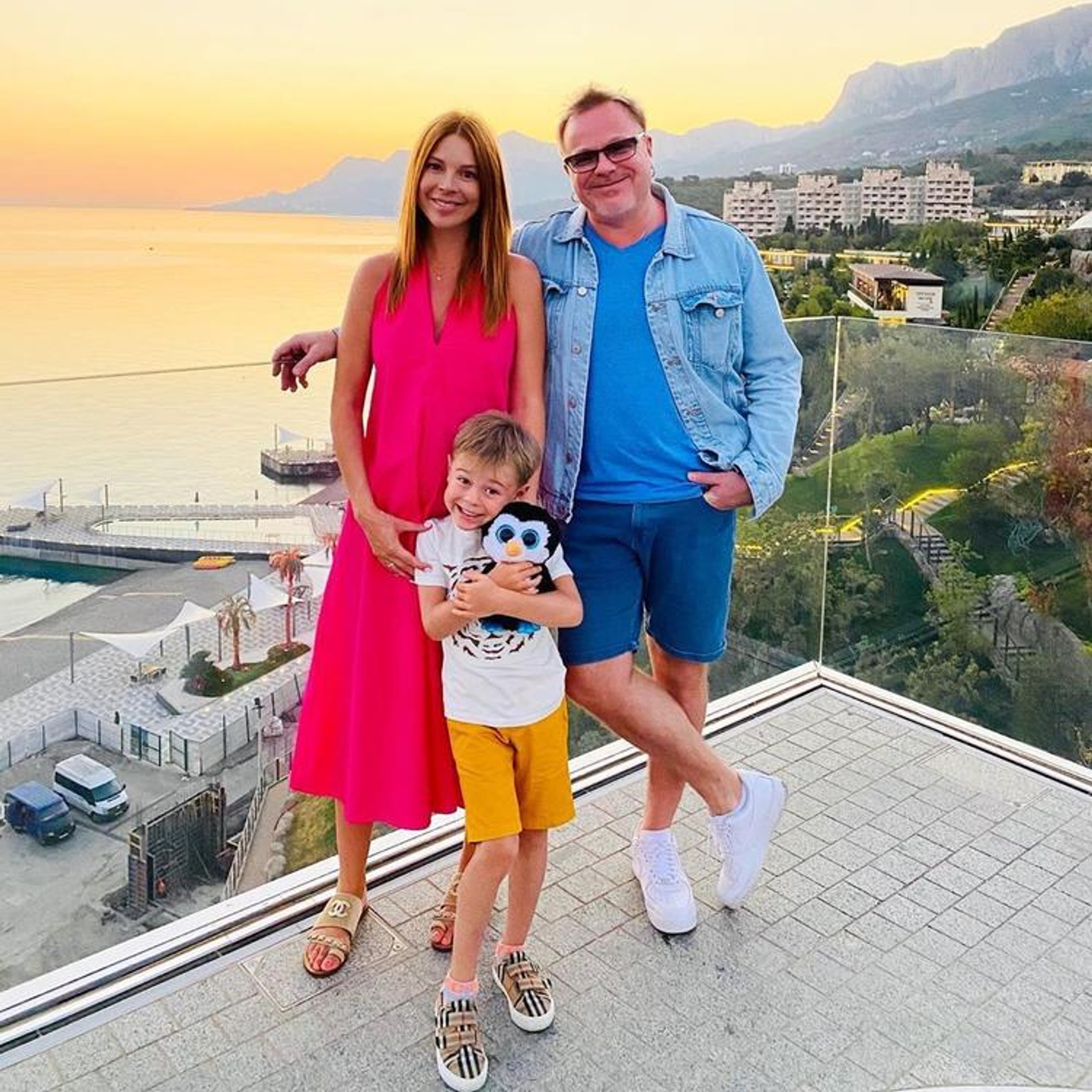 Наталья Подольская и Владимир Пресняков с сыном
Фото: Инстаграм (запрещен в РФ)