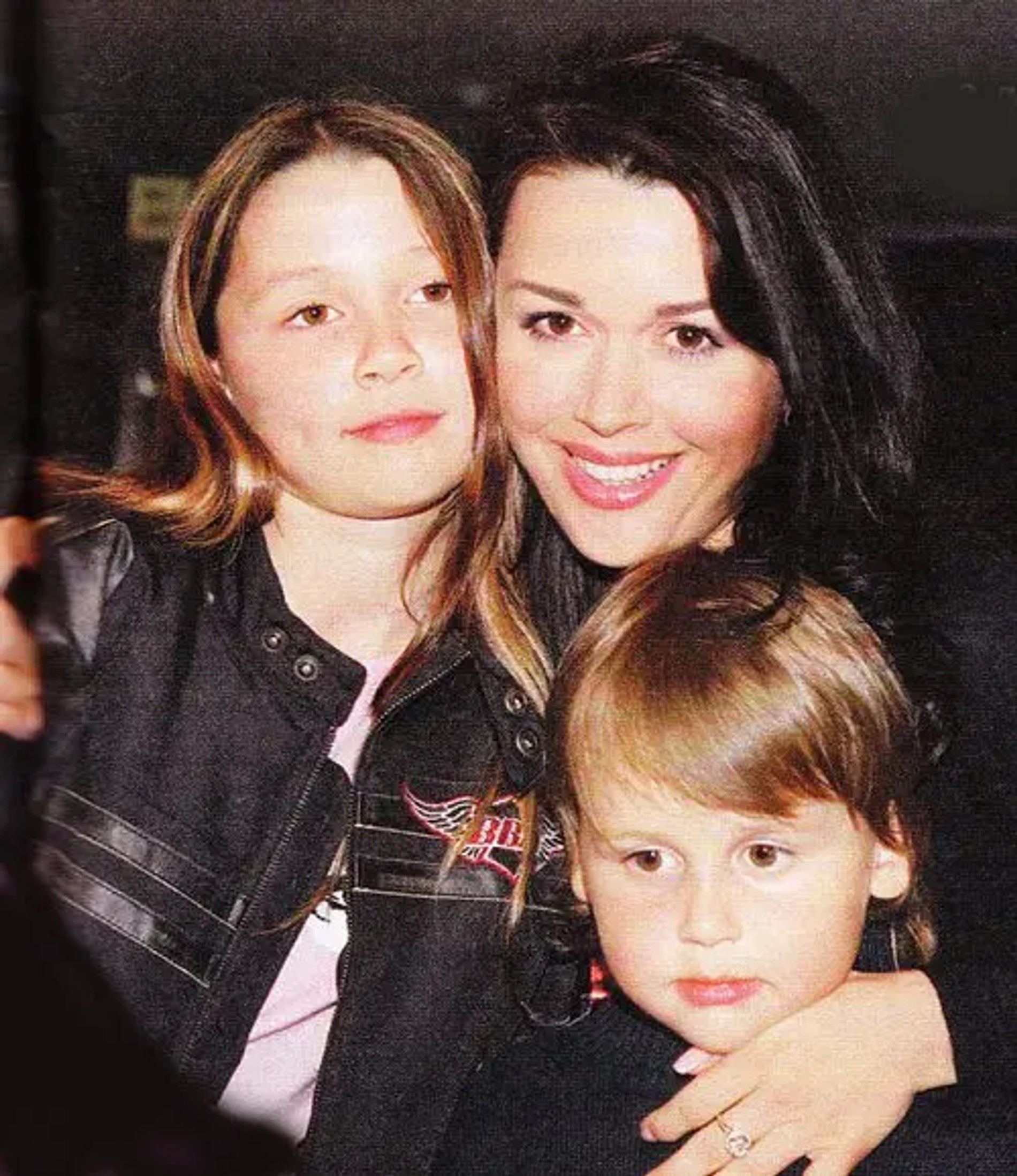 Анастасия Заворотнюк с детьми — Анной и Майклом
Фото: страница актрисы в социальной сети «ВКонтакте»