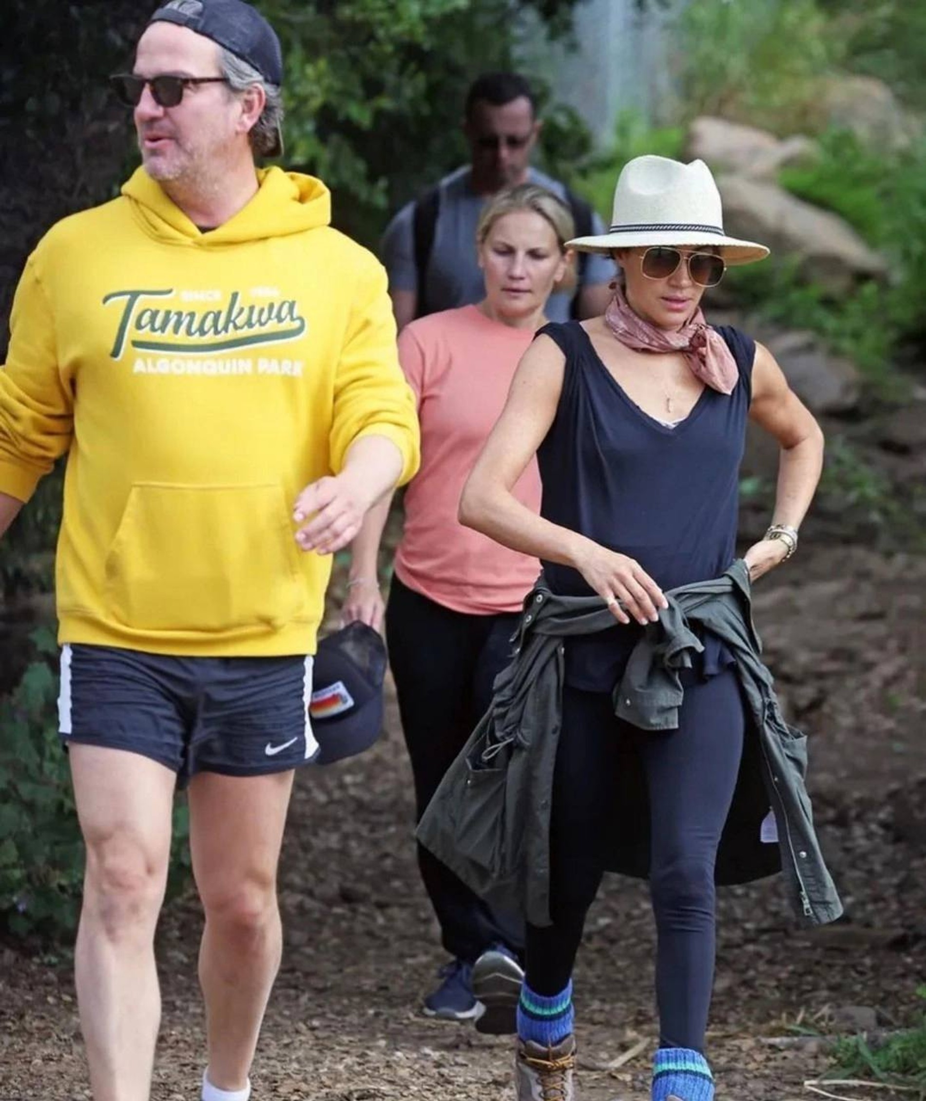 Меган Маркл на хайкинге с друзьями в Калифорнии