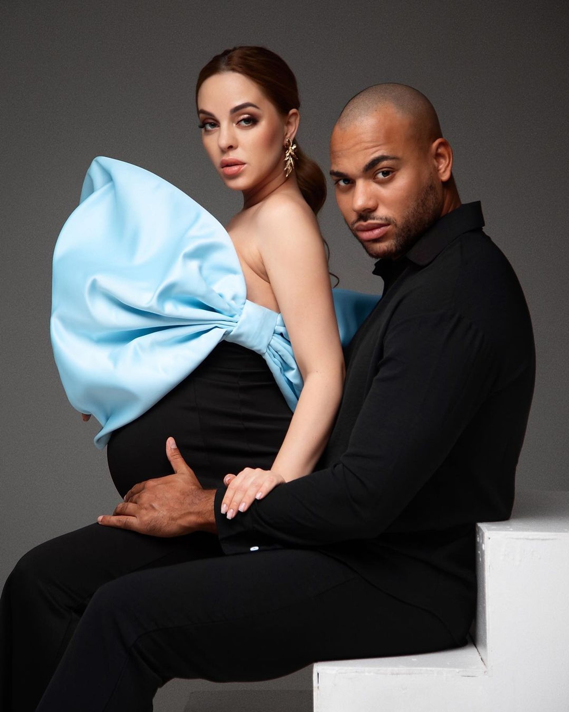 Юлия Ефременкова и Мондезир Свет-Амур
Фото: Инстаграм (запрещен в РФ) / @efremenkovvvva