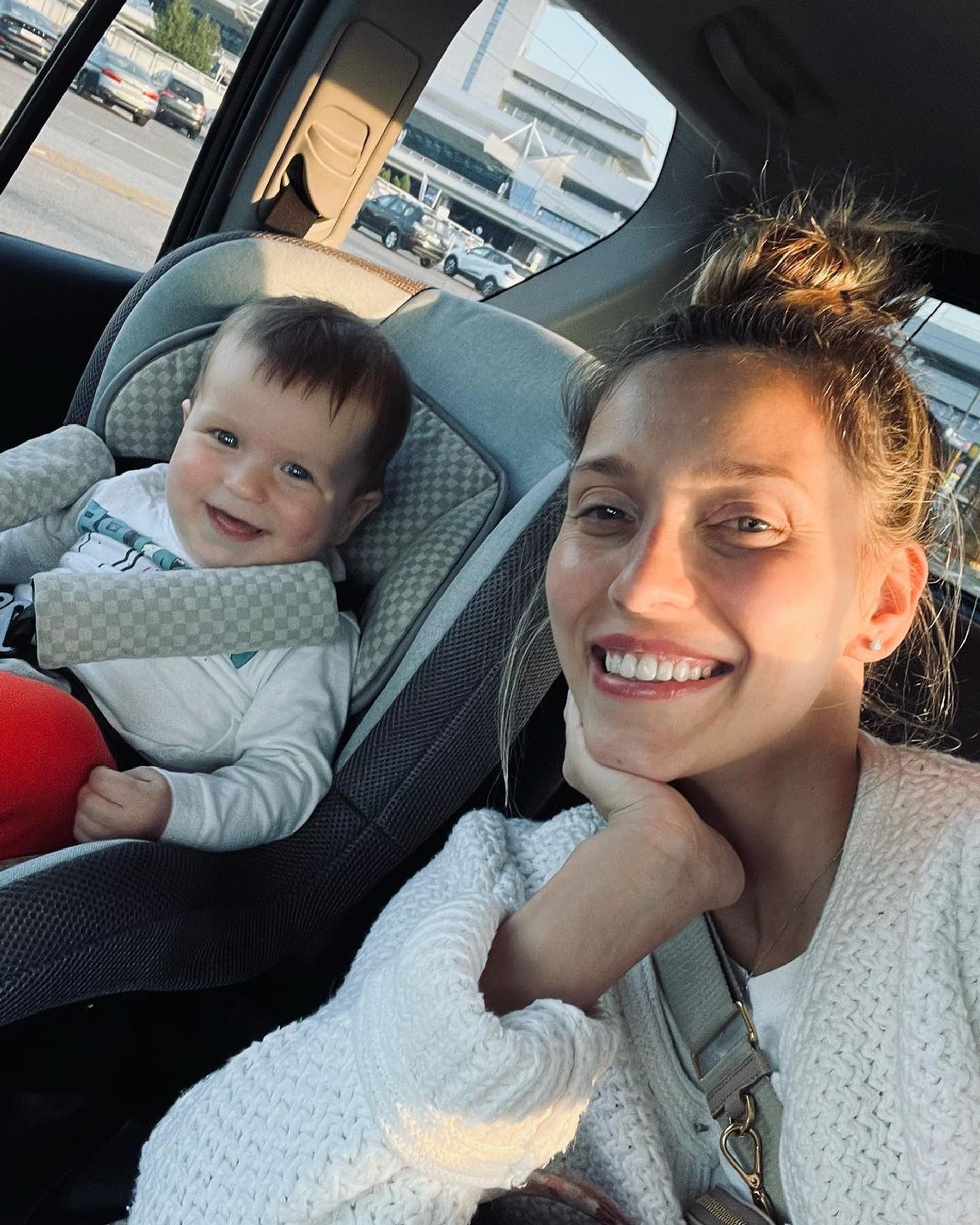 Регина Тодоренко и ее младший сын Мирослав
Фото: Инстаграм* @reginatodorenko