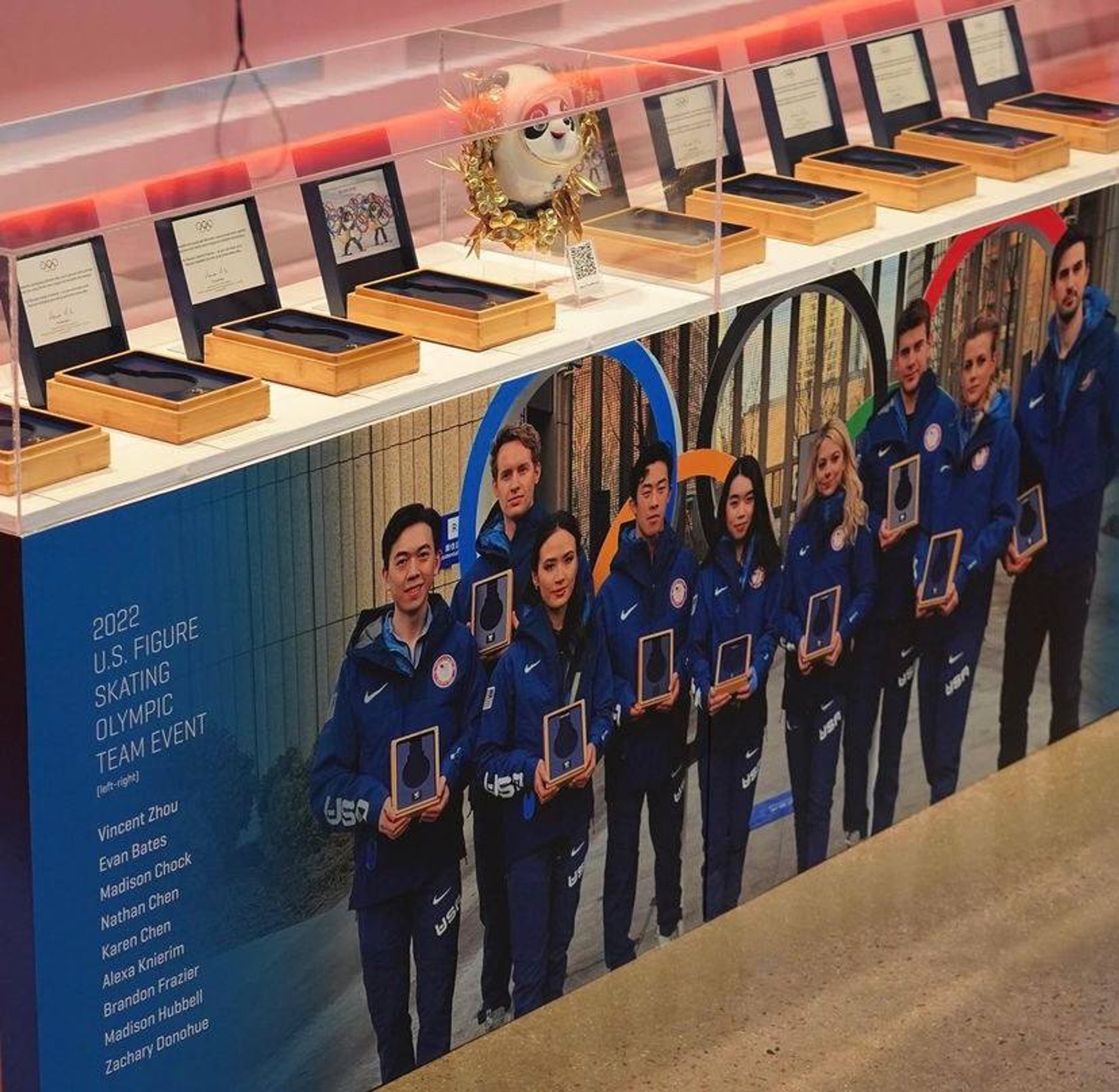 Коробки от медалей в музее
Фото: Инстаграм (запрещен в РФ) @govincentzhou