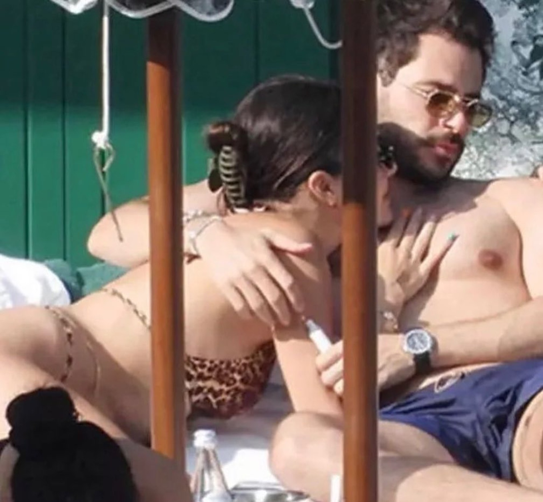 Ханде Эрчел с бойфрендом Хаканом Сабанджи в Италии
Фото: @cancanplusmagazin