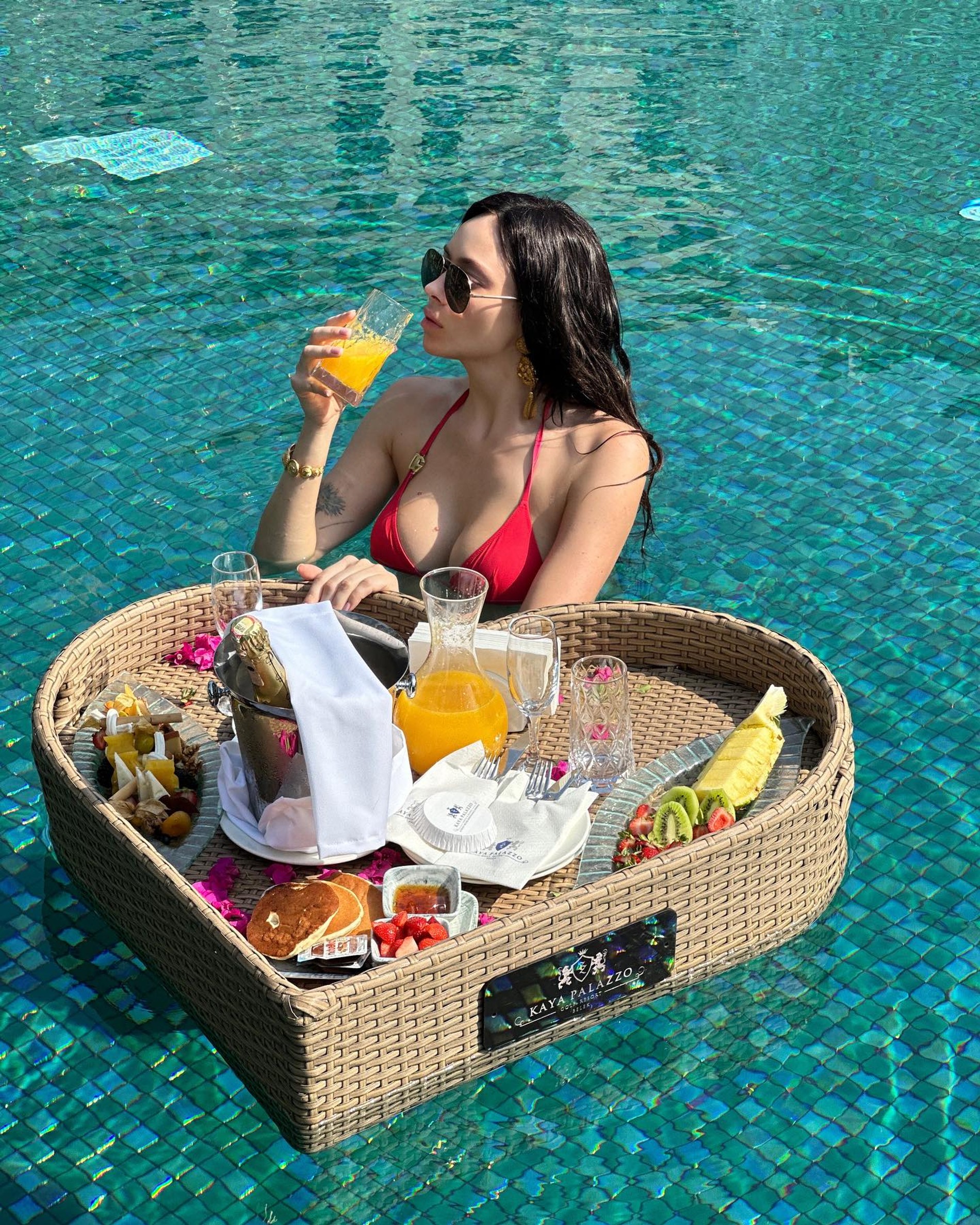 Настасья Самбурская. Фото: Инстаграм* @samburskaya