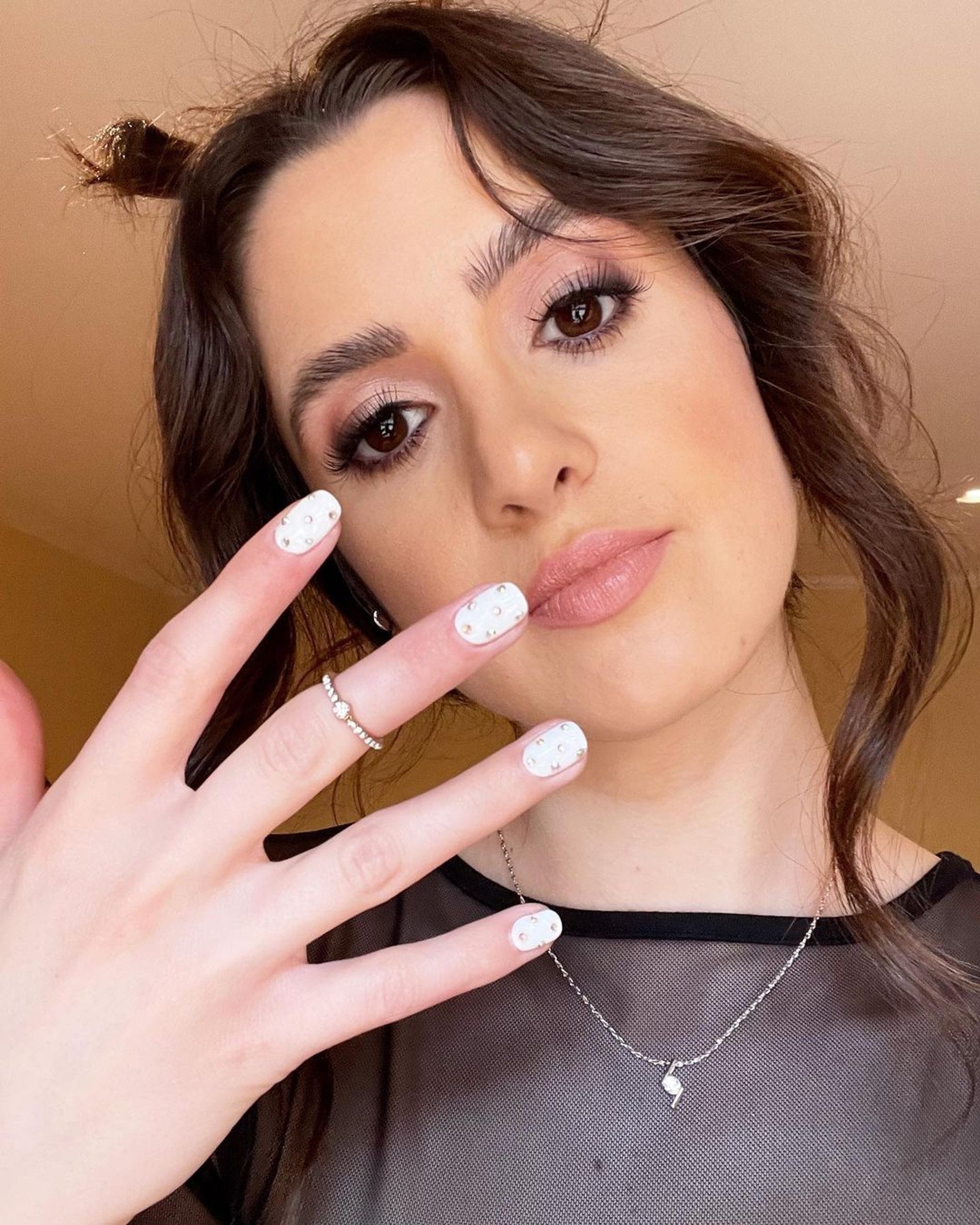 Фото: Инстаграм* @nailsbyzola