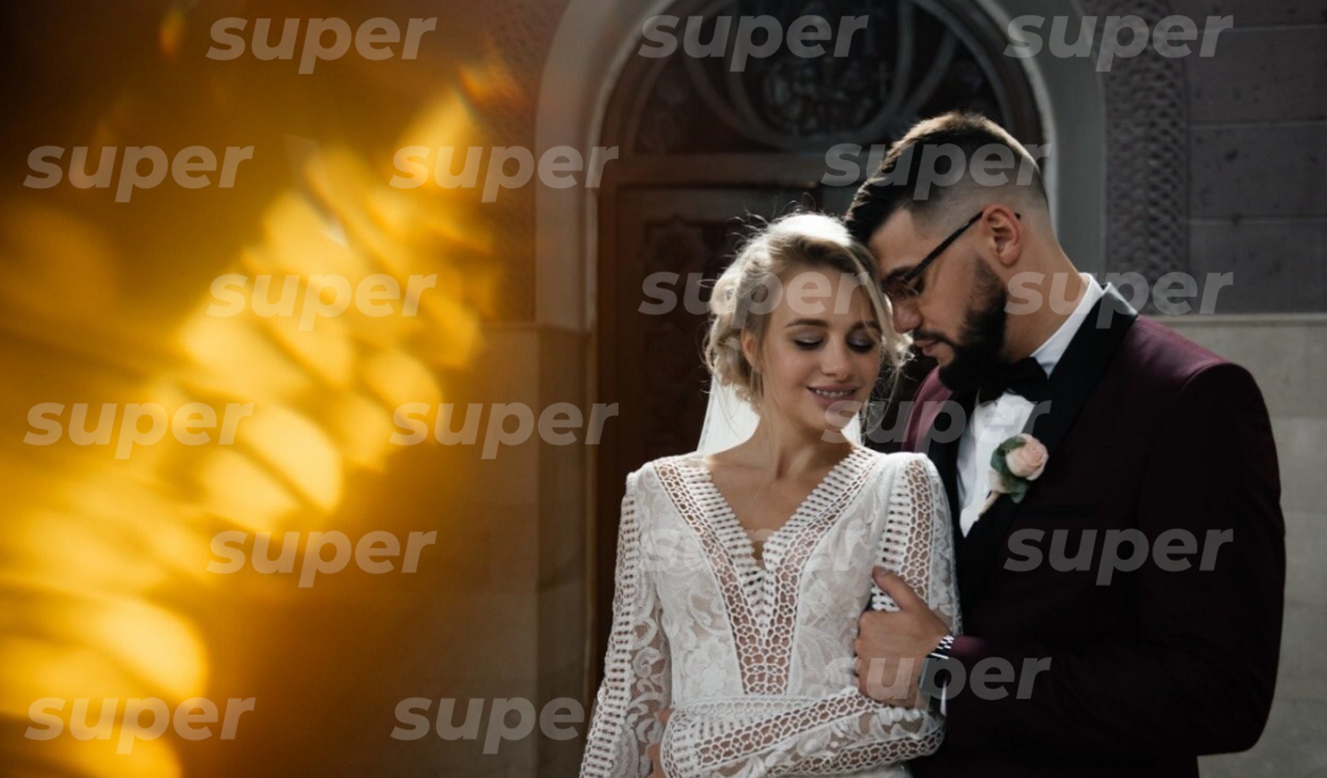 Руслан со своей возможно бывшей супругой Таисией.
Фото: социальные сети матери Гасанова