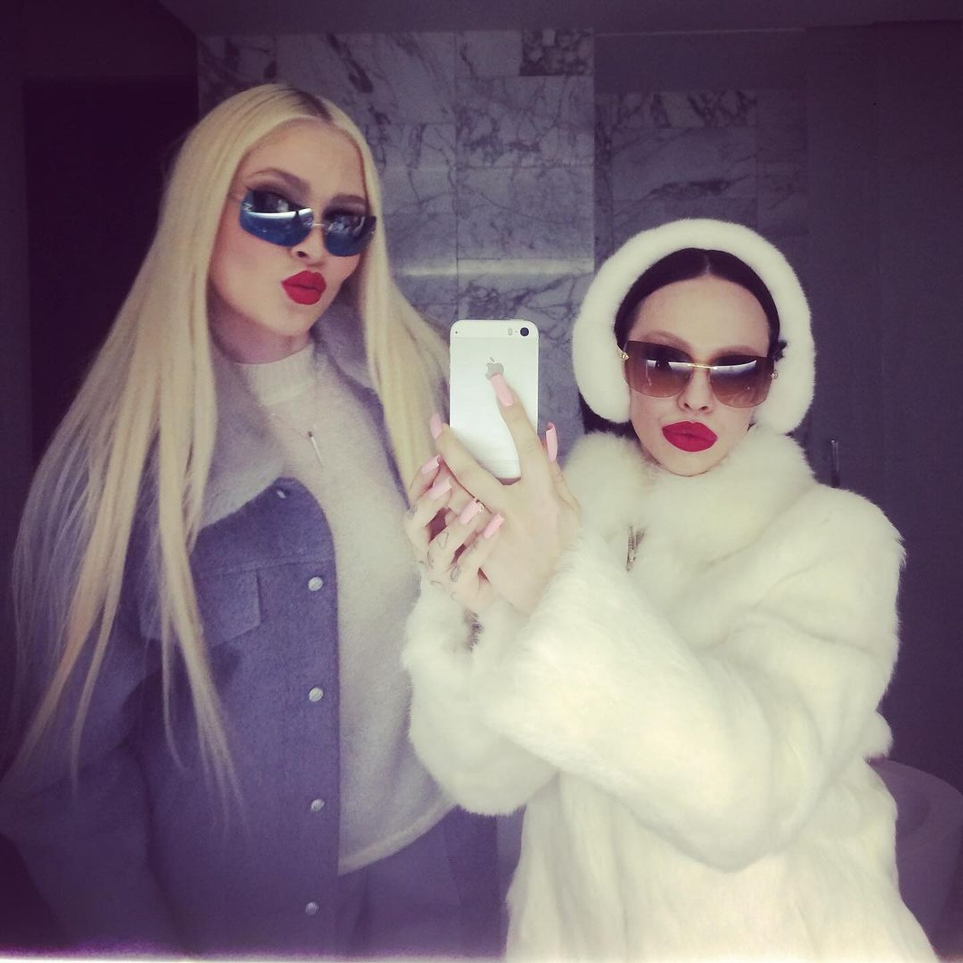 Алена Шишкова и Инстасамка. Фото: Инстаграм* @instasamka