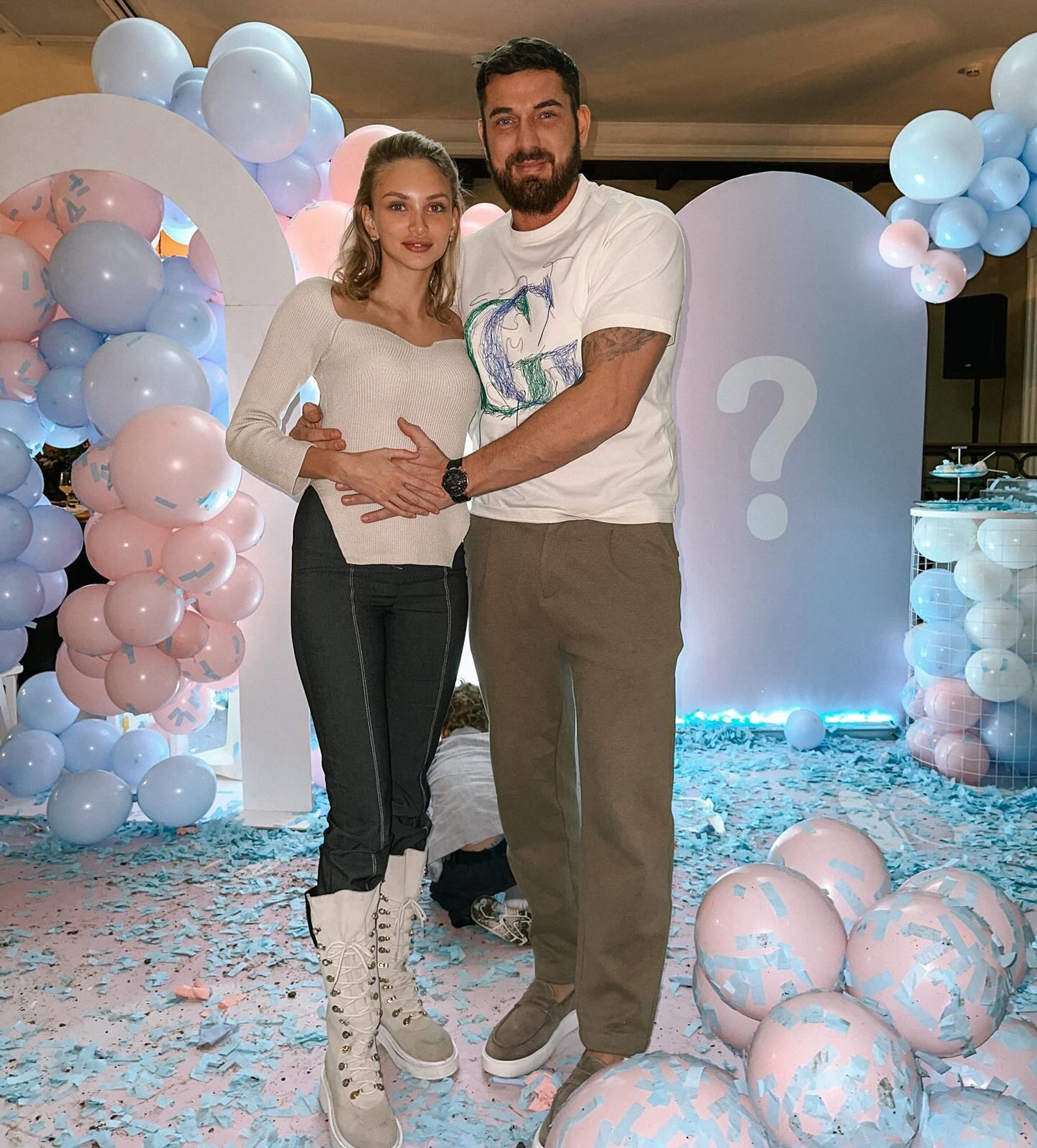 Курбан Омаров и его возлюбленная Валерия. Фото: Инстаграм* @zimamoscow