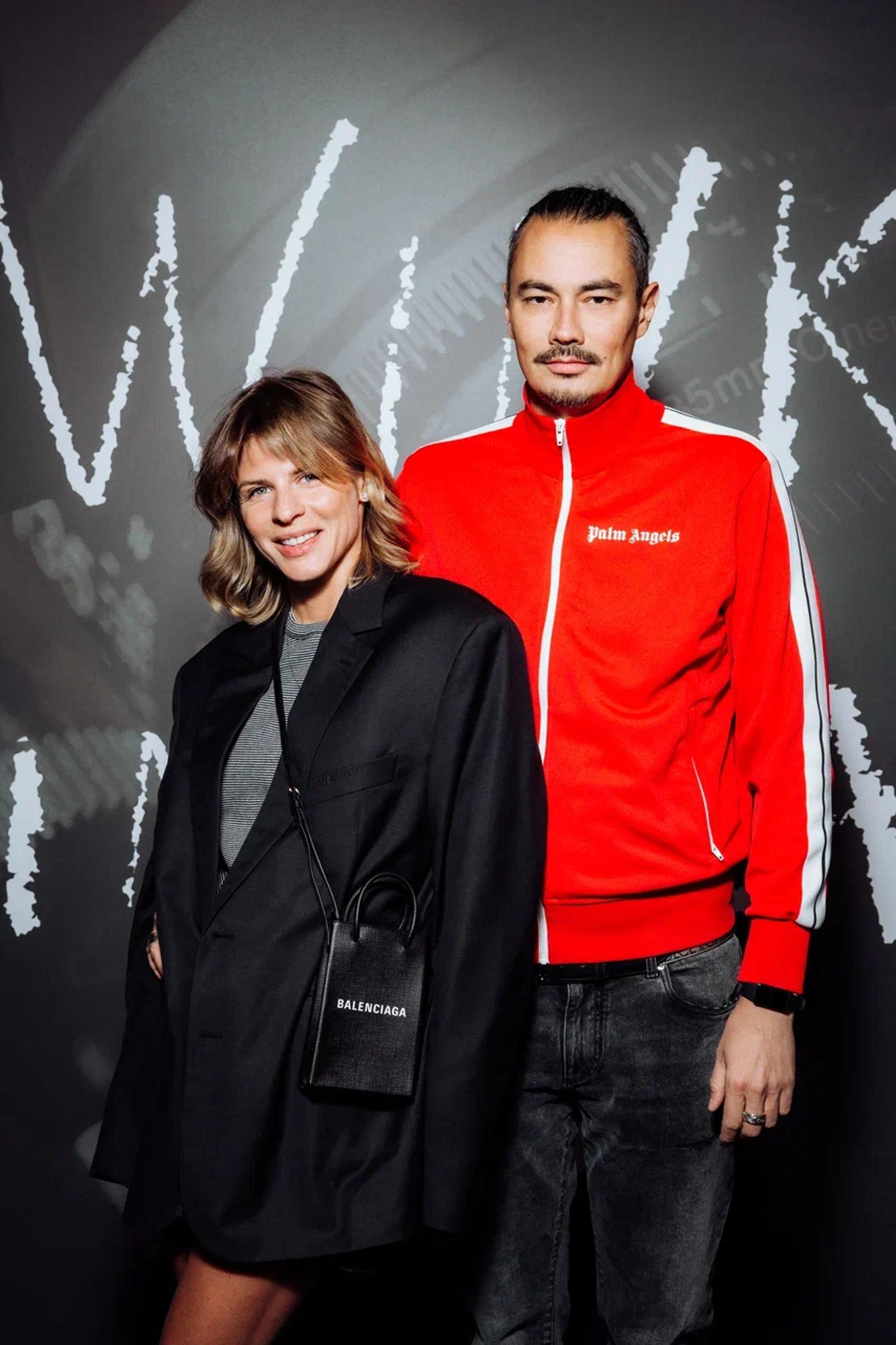 Жора Крыжовников с супругой Ольгой Долмацкой. Фото: пресс-служба Wink