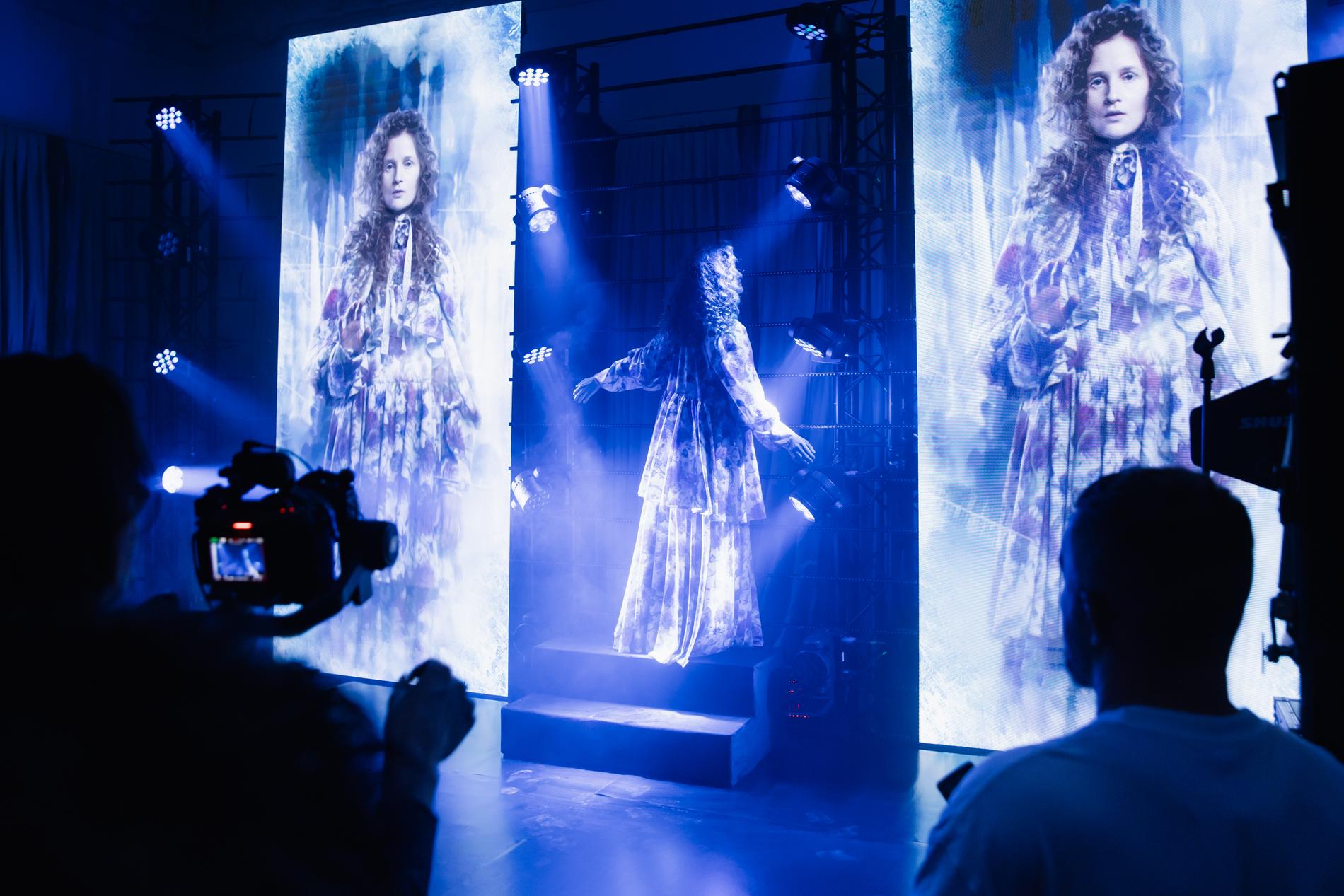 Кульминация вечера — встреча весны. Фото: Super