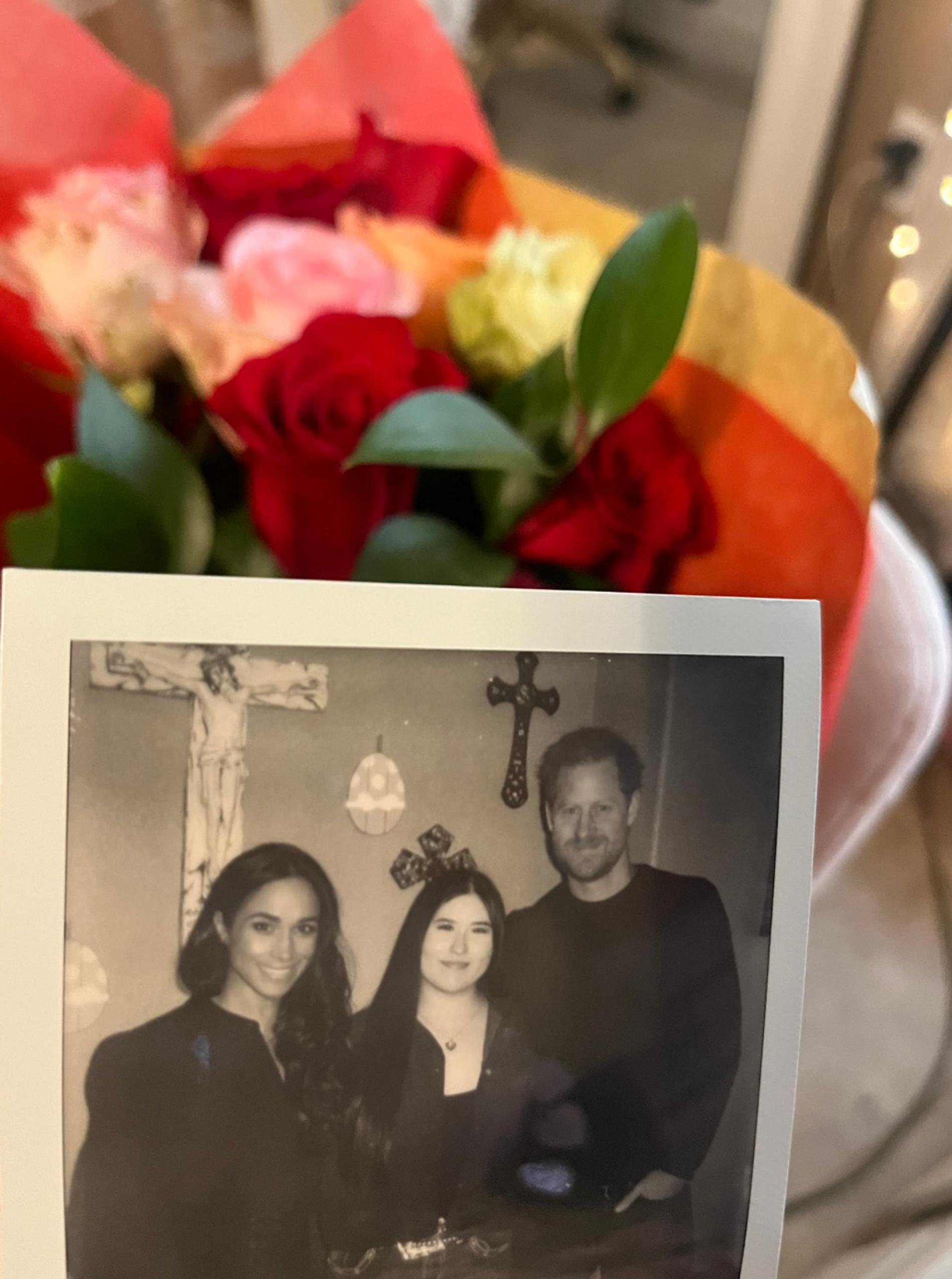 Меган и Гарри с дочерью Ирмы Гарсии. Фото: X @fuhknjo