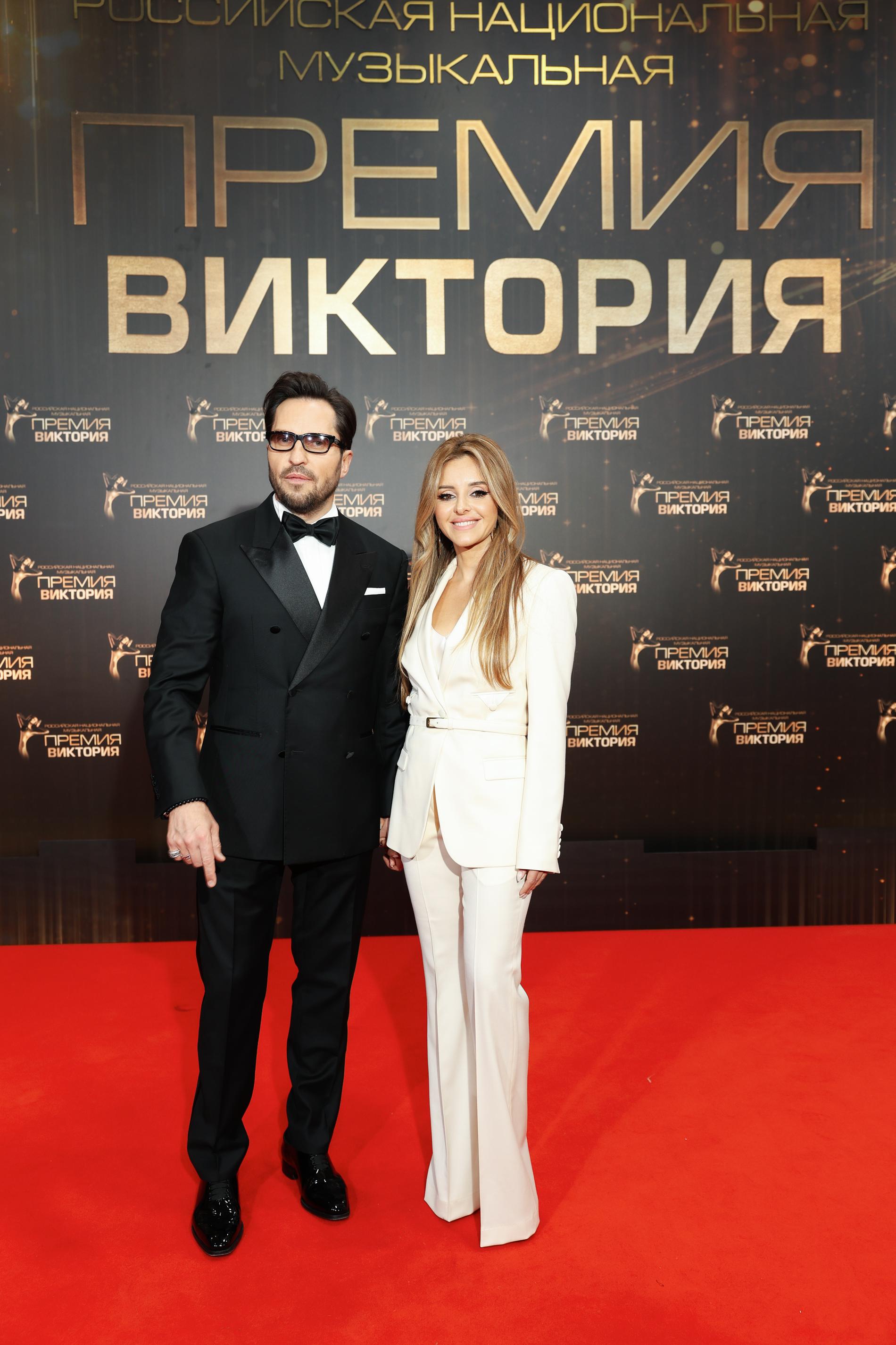 Александр Ревва с женой. Фото: пресс-служба