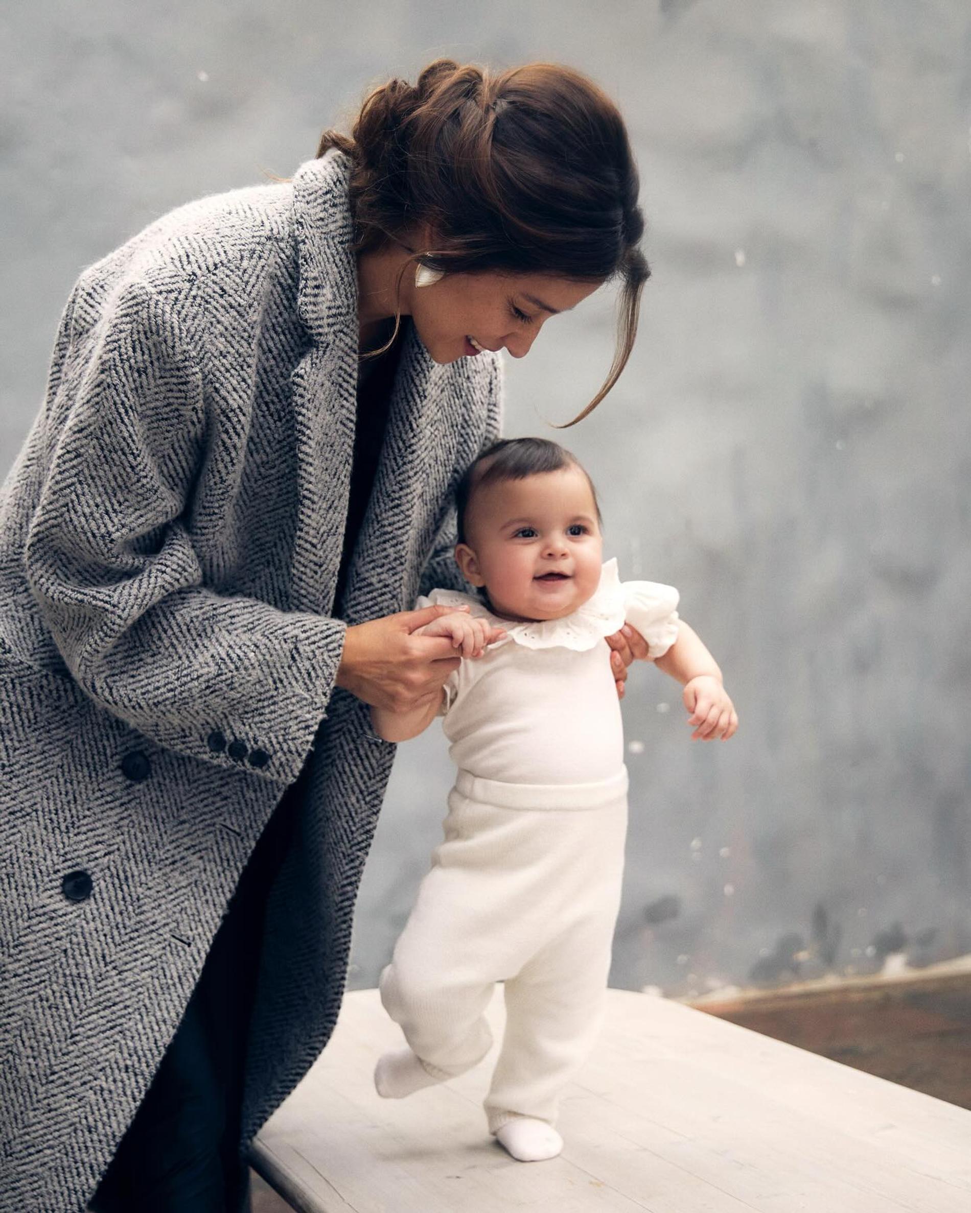 Равшана Куркова с дочерью Самирой. Фото: Инстаграм* @rav_shana