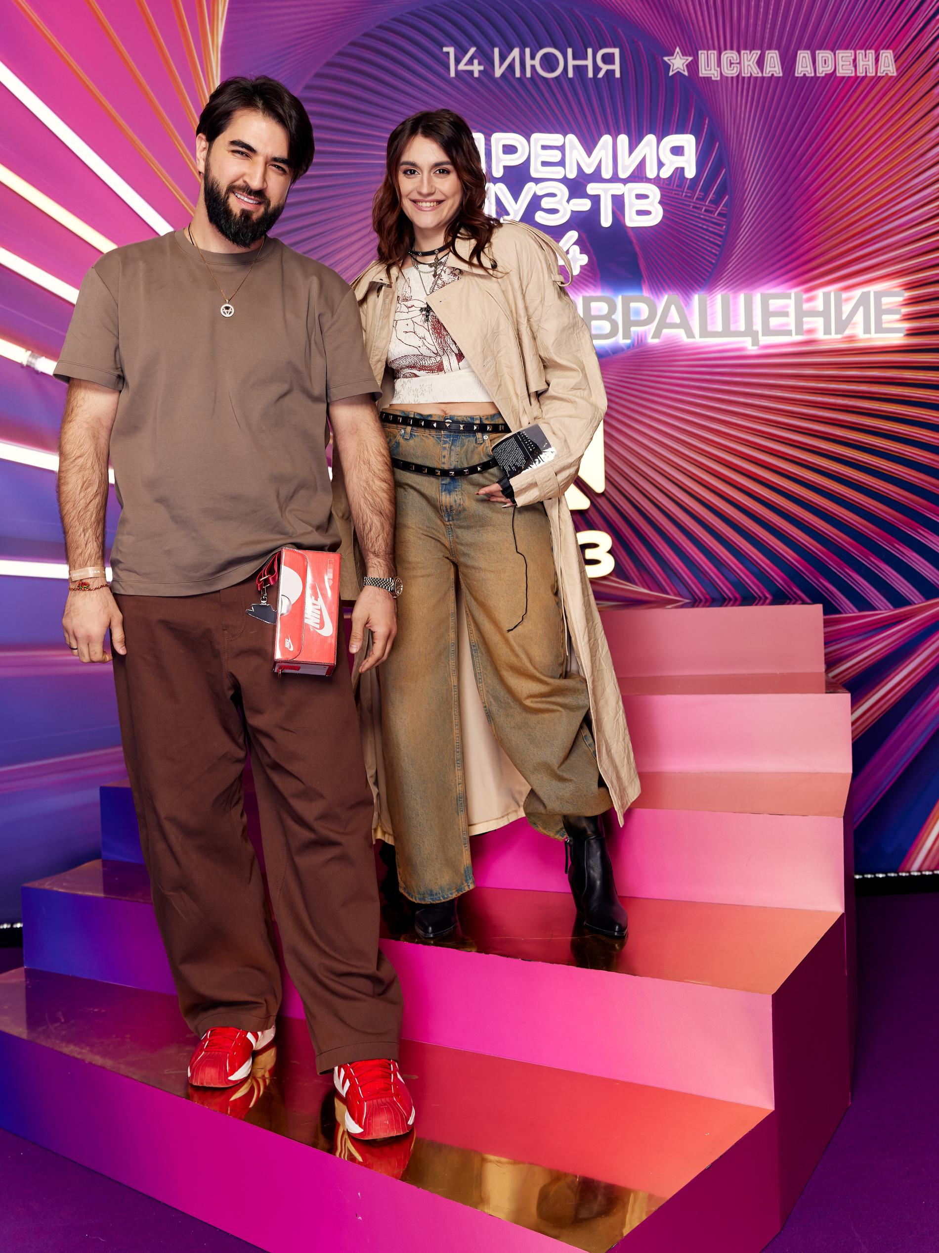 ELMAN и MONA. Фото: пресс-служба МУЗ-ТВ