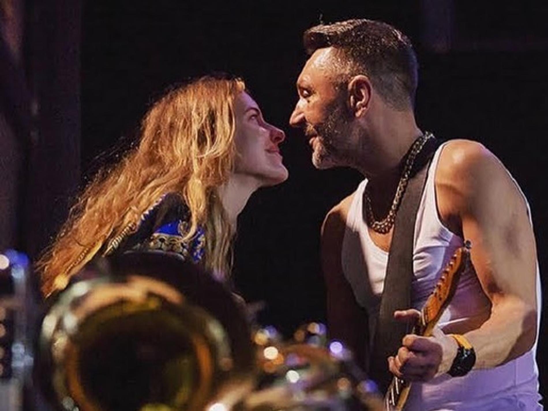 Сергей Шнуров и Ольга Абрамова. Фото: страница фан-клуба Сергея Шнурова в Инстаграме (запрещен в РФ)