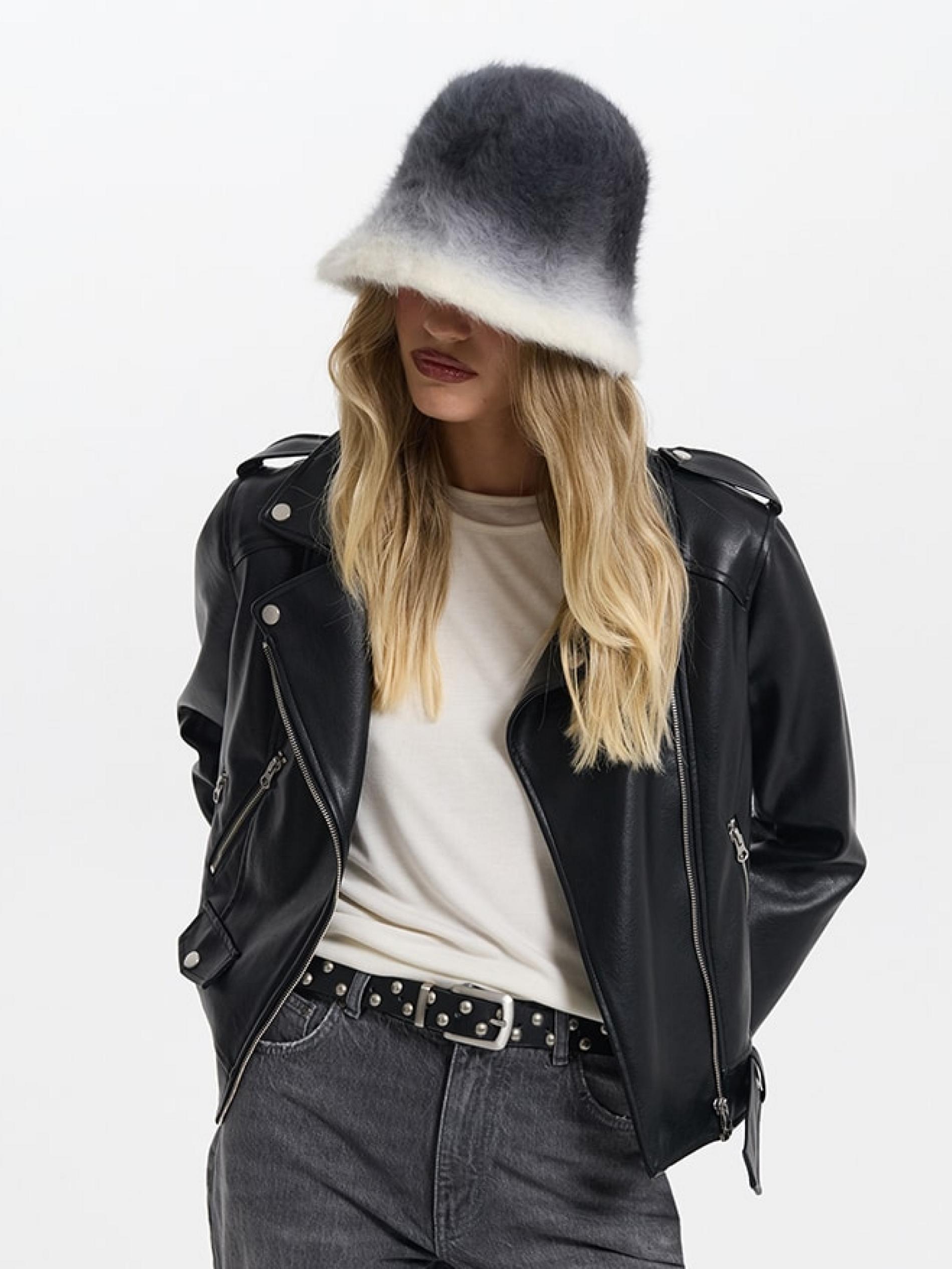 Фото: Love Republic