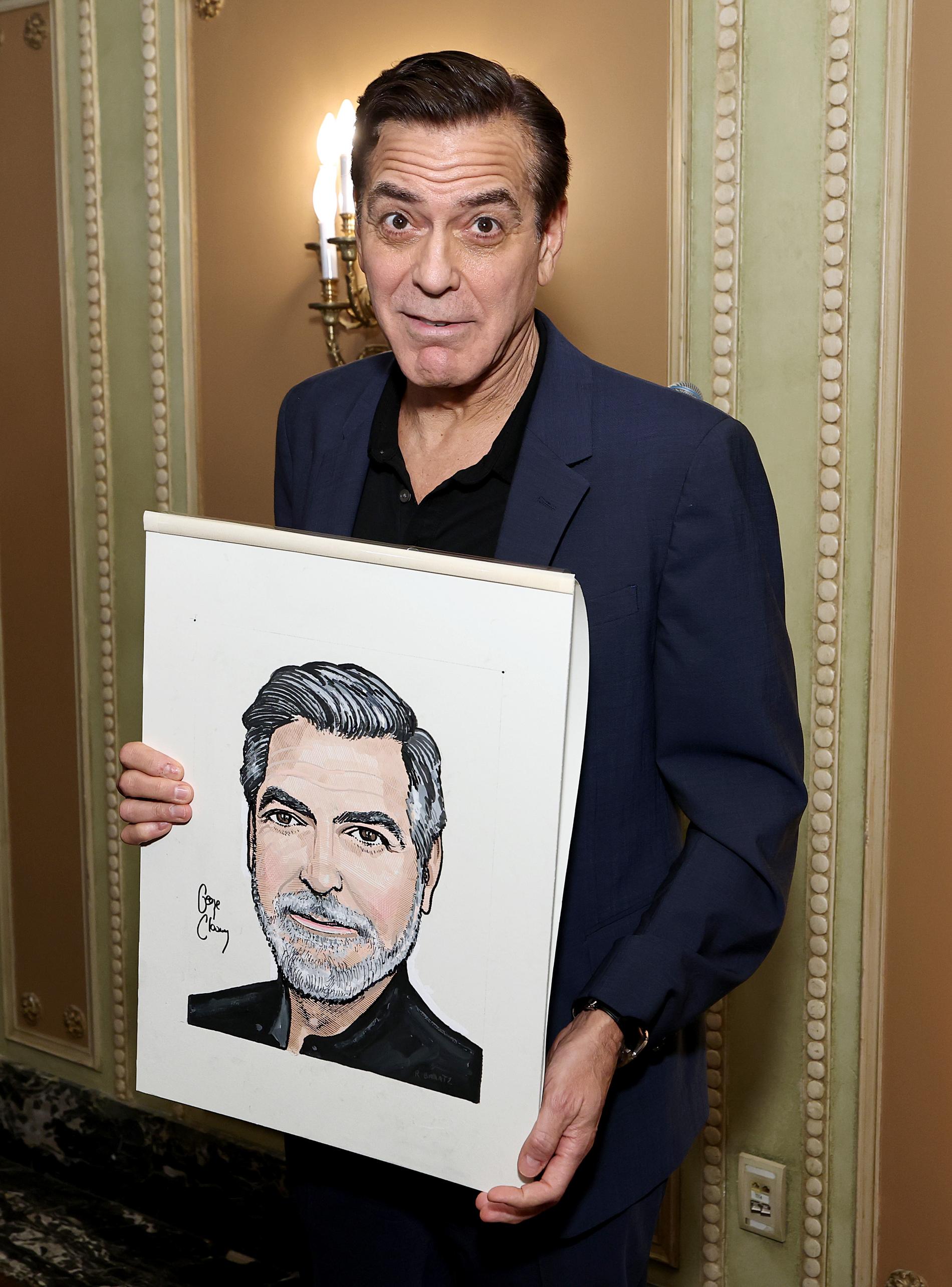 Джордж Клуни высмеял своё окрашивание. Фото: Getty Images