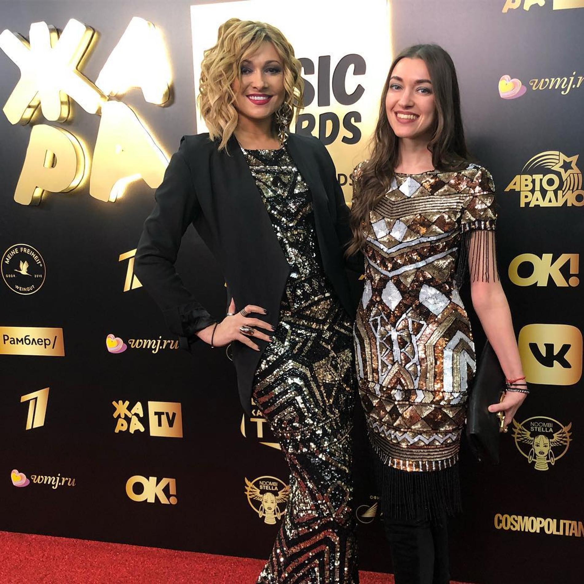 Анжелика Агурбаш с дочерью Дарьей Ялинской. Фото: Инстаграм* @angelicaagurbash