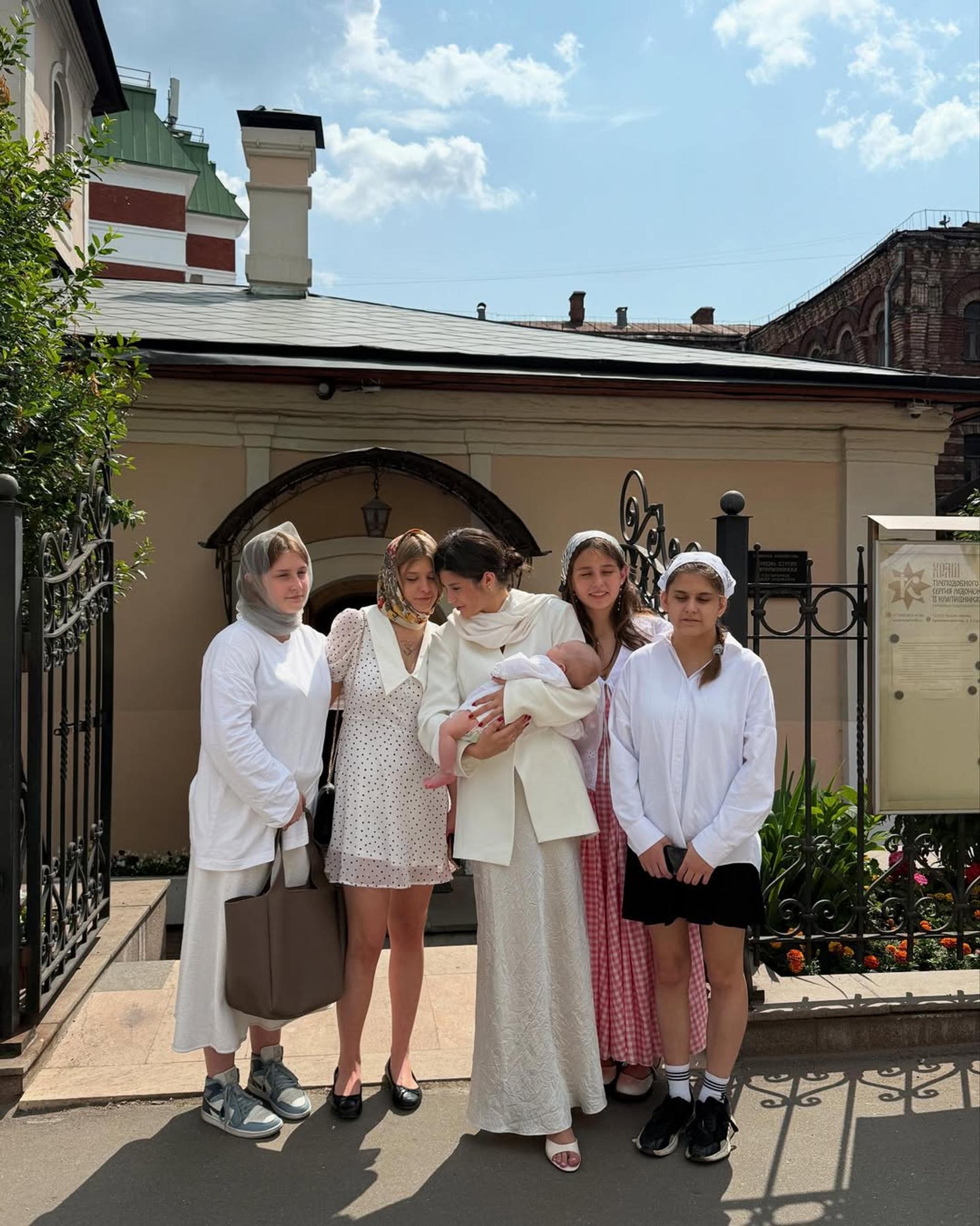 Фото: Instagram* @viktoriyaantonova_