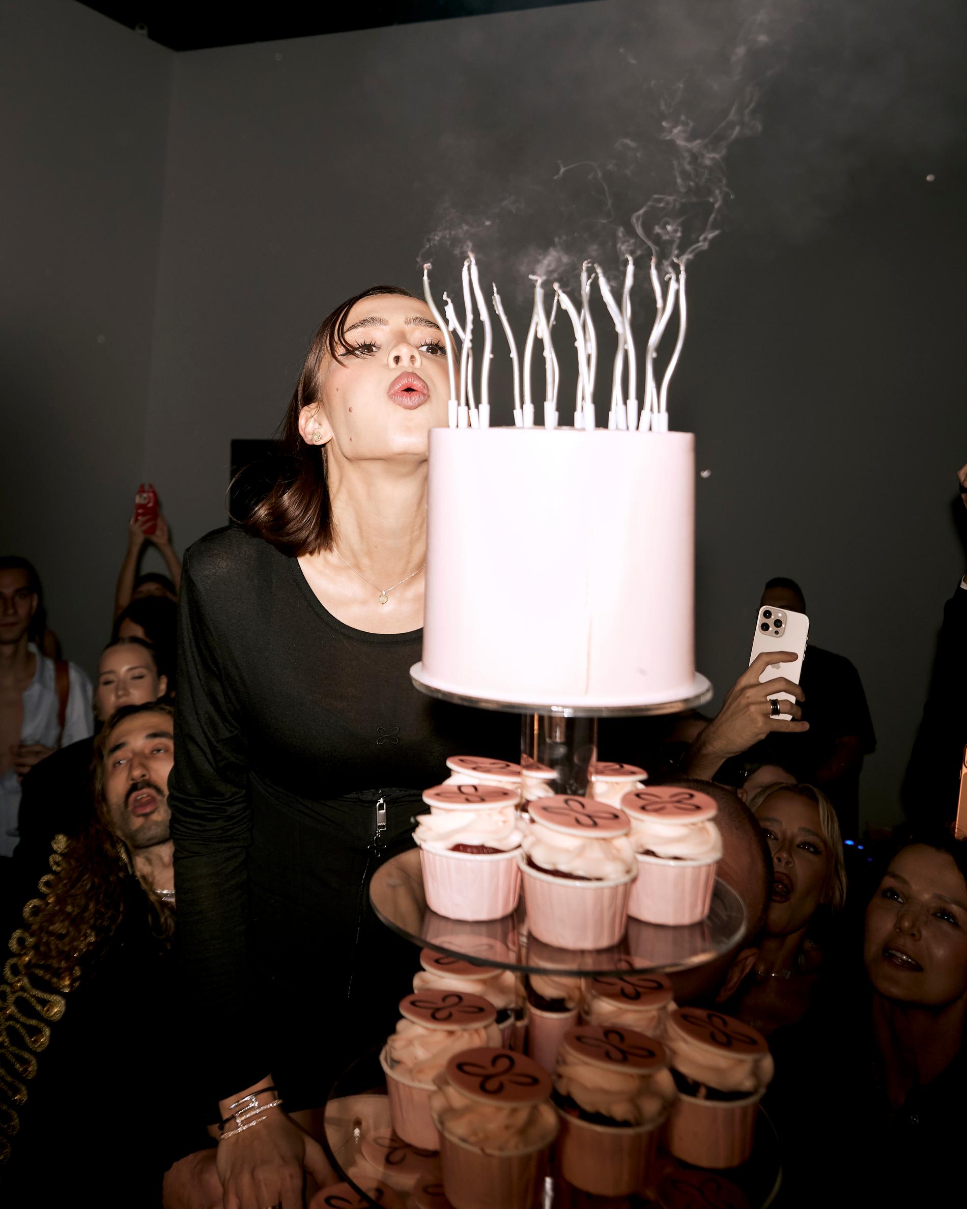 Валя Карнавал. Фото: Пресс-служба