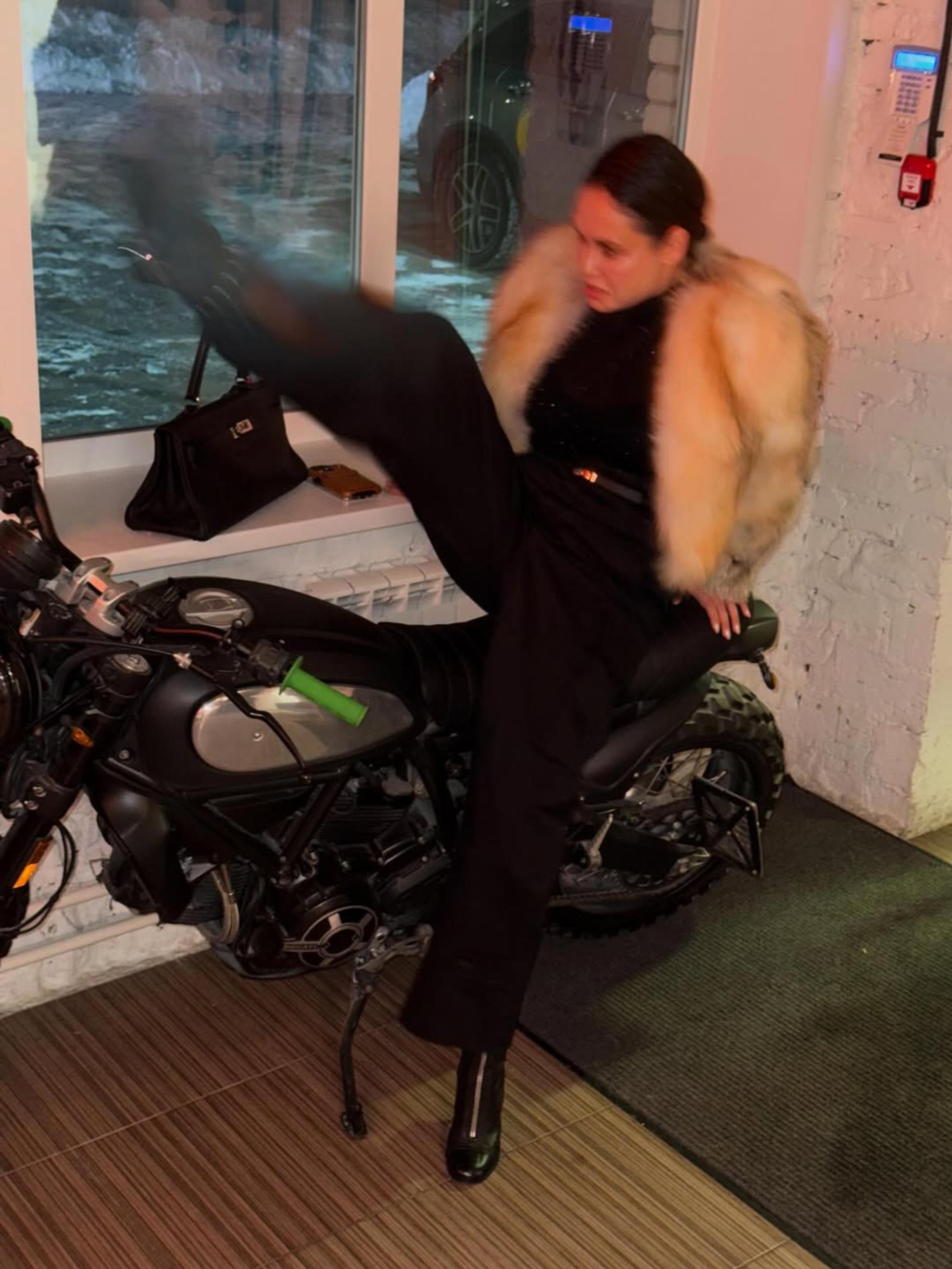 Фото: Инстаграм (запрещён в РФ) @liasanutiasheva